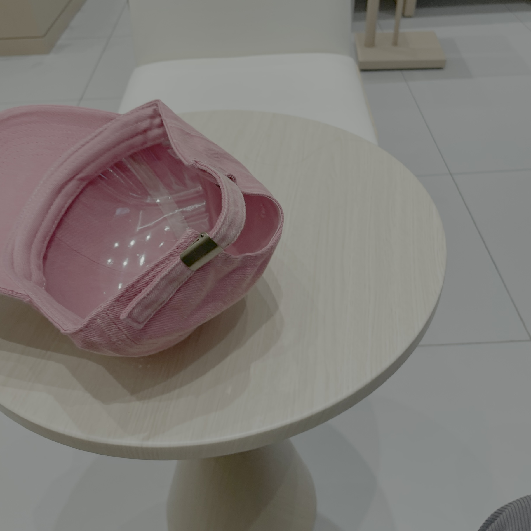   圣罗兰SAINT LAURENT 官网对版棒球帽，请认准高端品质市场唯一细节对版，小红书推荐，时尚百