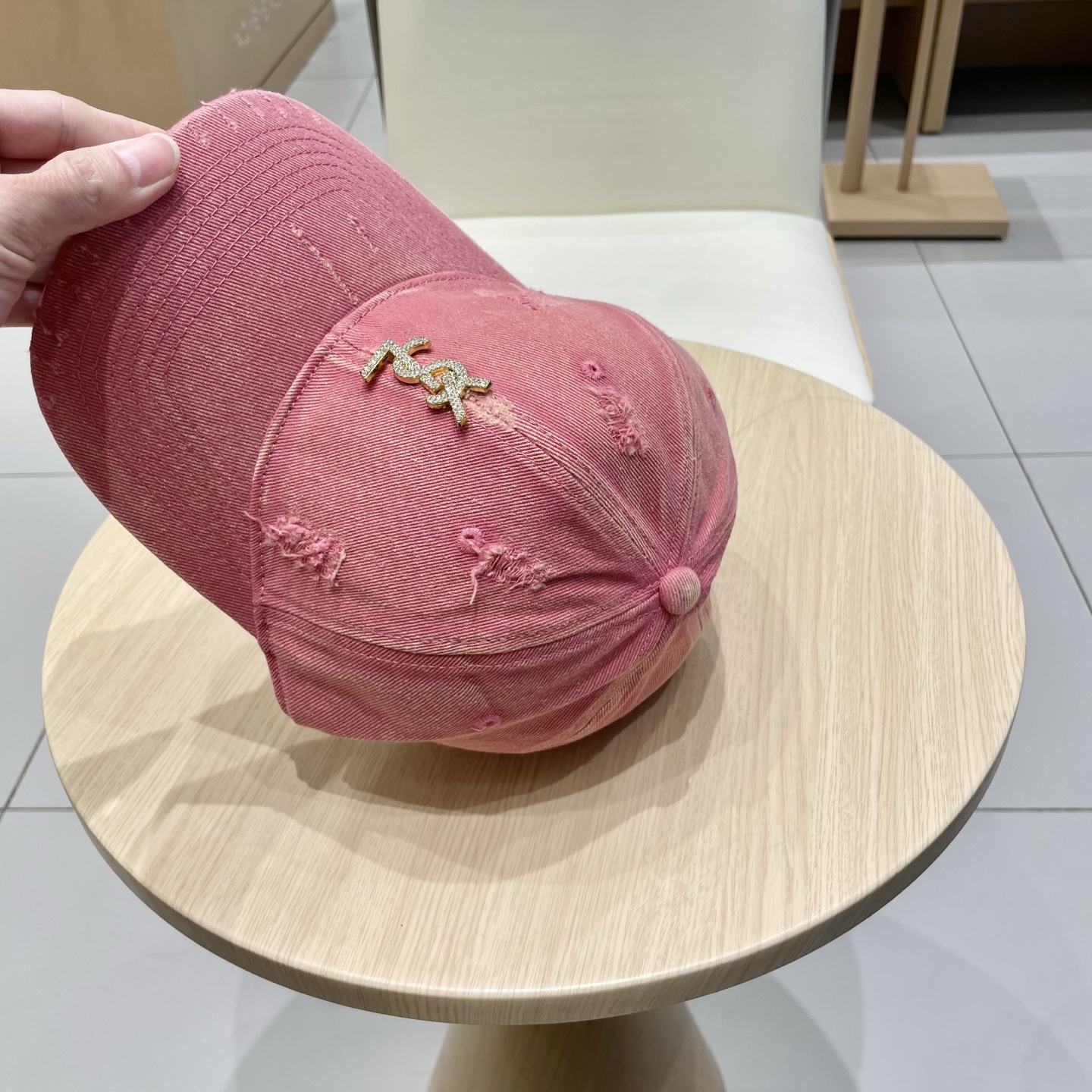   圣罗兰SAINT LAURENT 官网对版棒球帽，请认准高端品质市场唯一细节对版，小红书推荐，时尚百