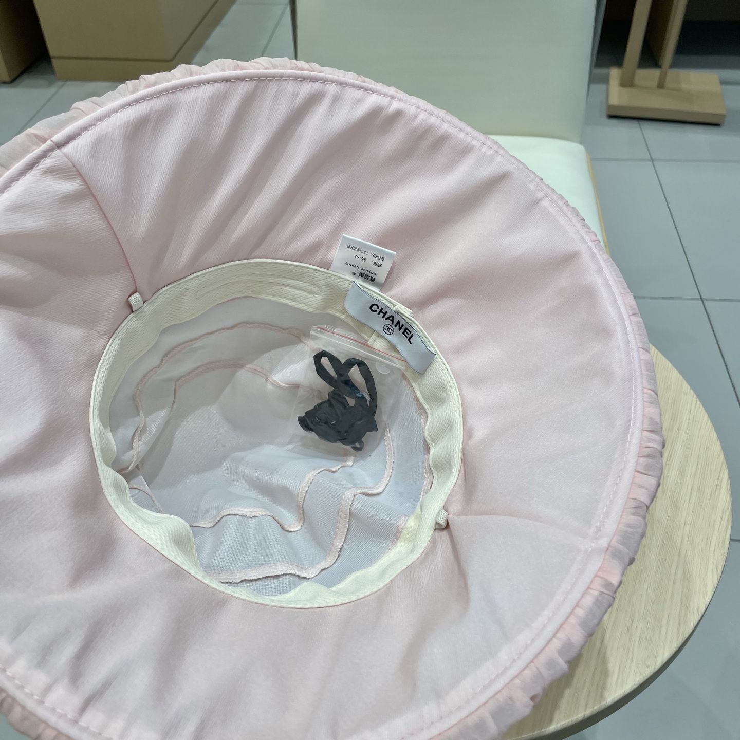  Chanel香奈儿春夏款时尚气质网纱遮阳帽女出游仙女帽大帽檐盆帽防晒遮阳太阳帽