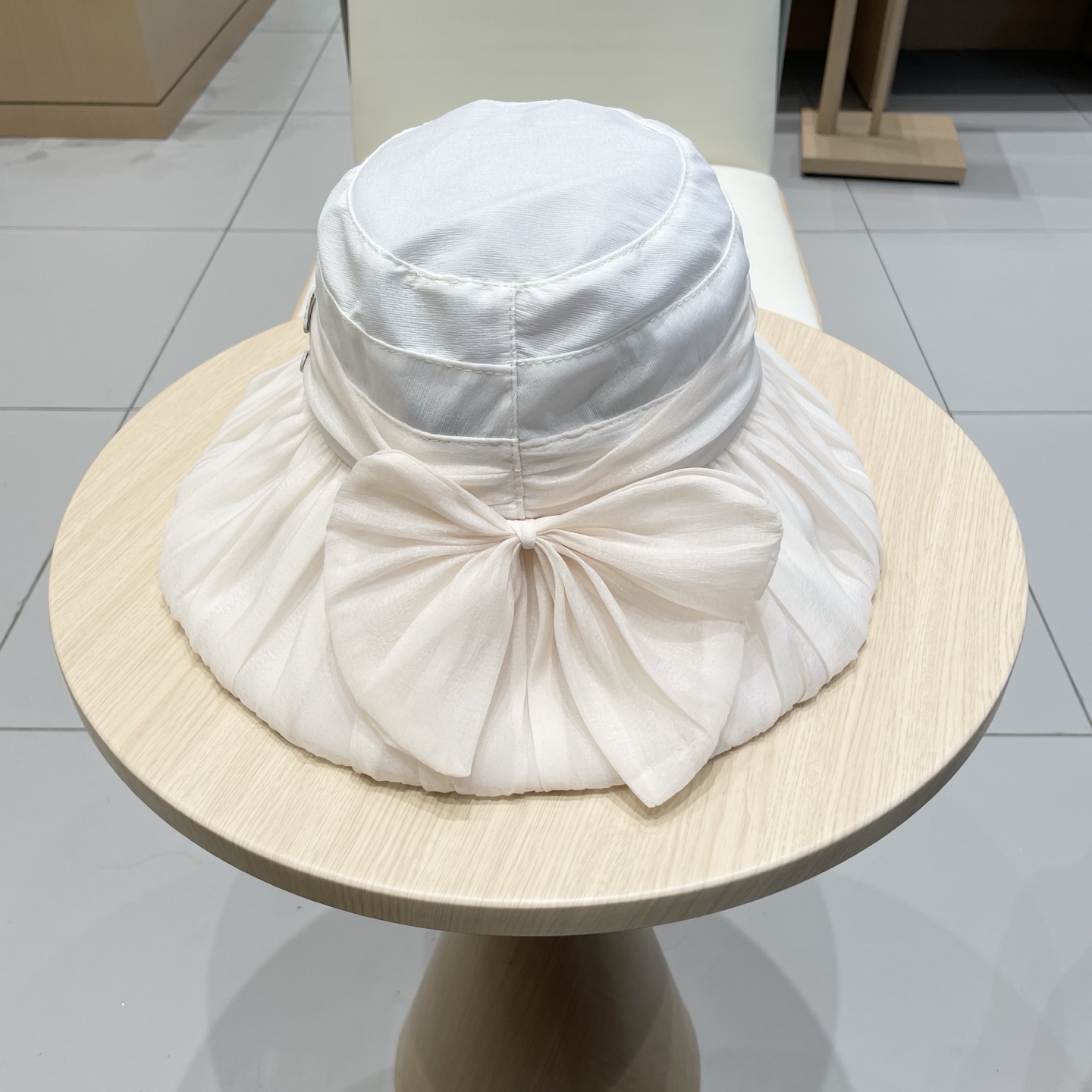  Chanel香奈儿春夏款时尚气质网纱遮阳帽女出游仙女帽大帽檐盆帽防晒遮阳太阳帽