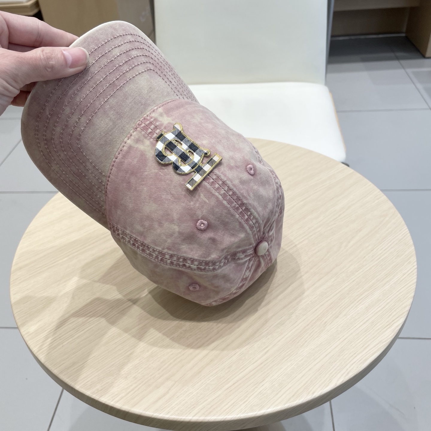  巴宝莉 2025棒球帽，大牌同步，超好搭配，出货！