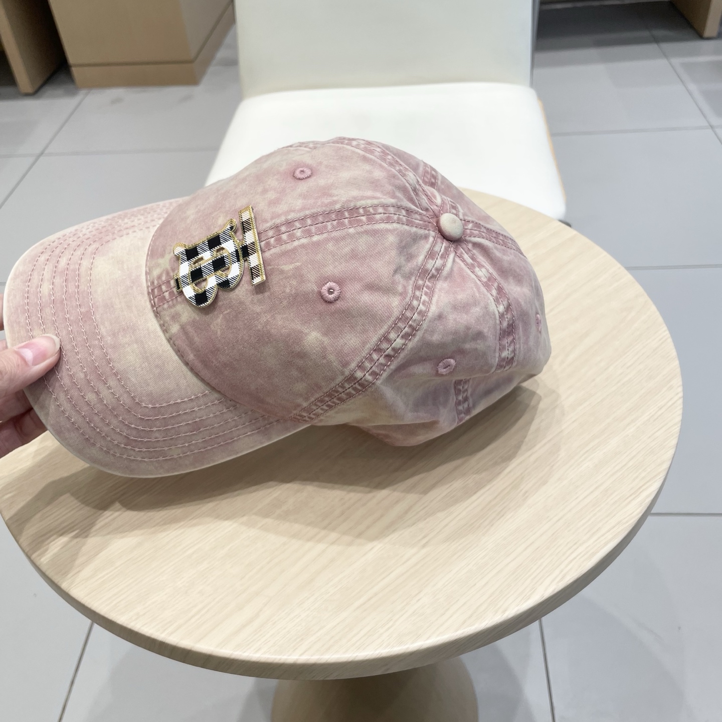  巴宝莉 2025棒球帽，大牌同步，超好搭配，出货！