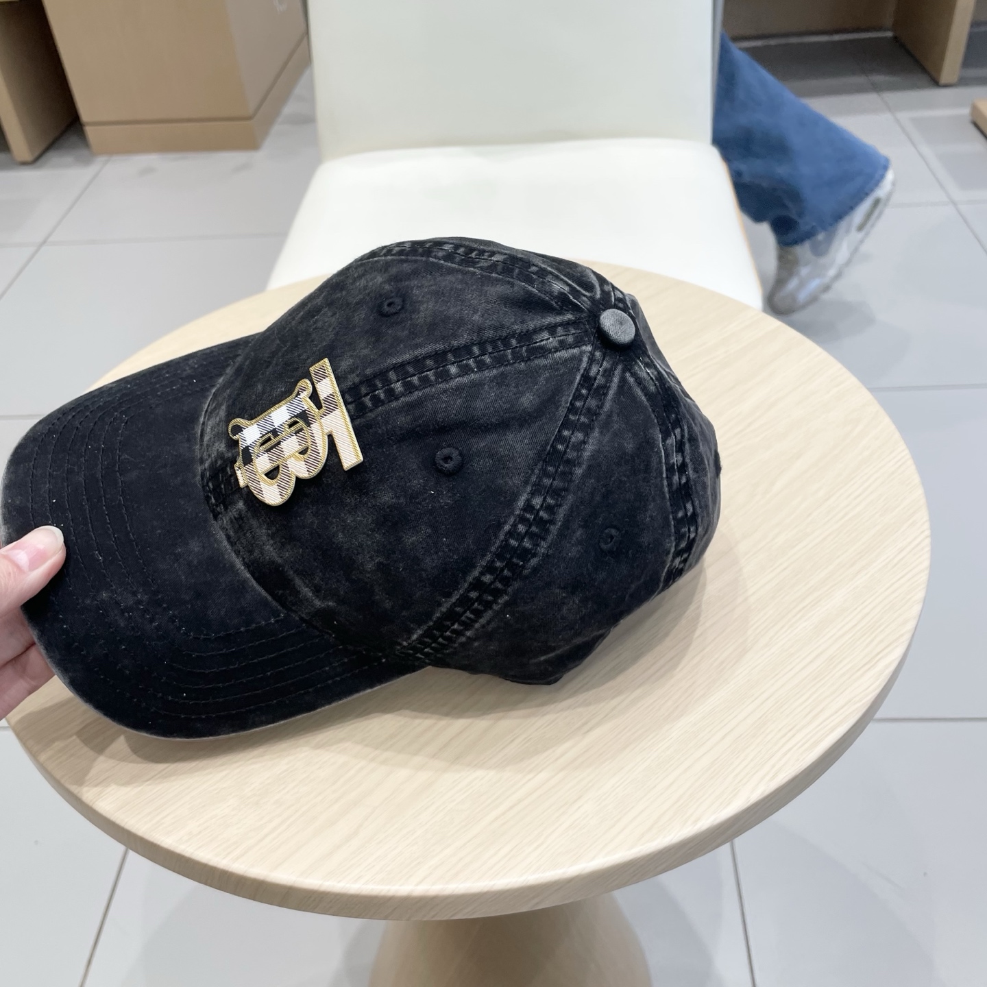  巴宝莉 2025棒球帽，大牌同步，超好搭配，出货！