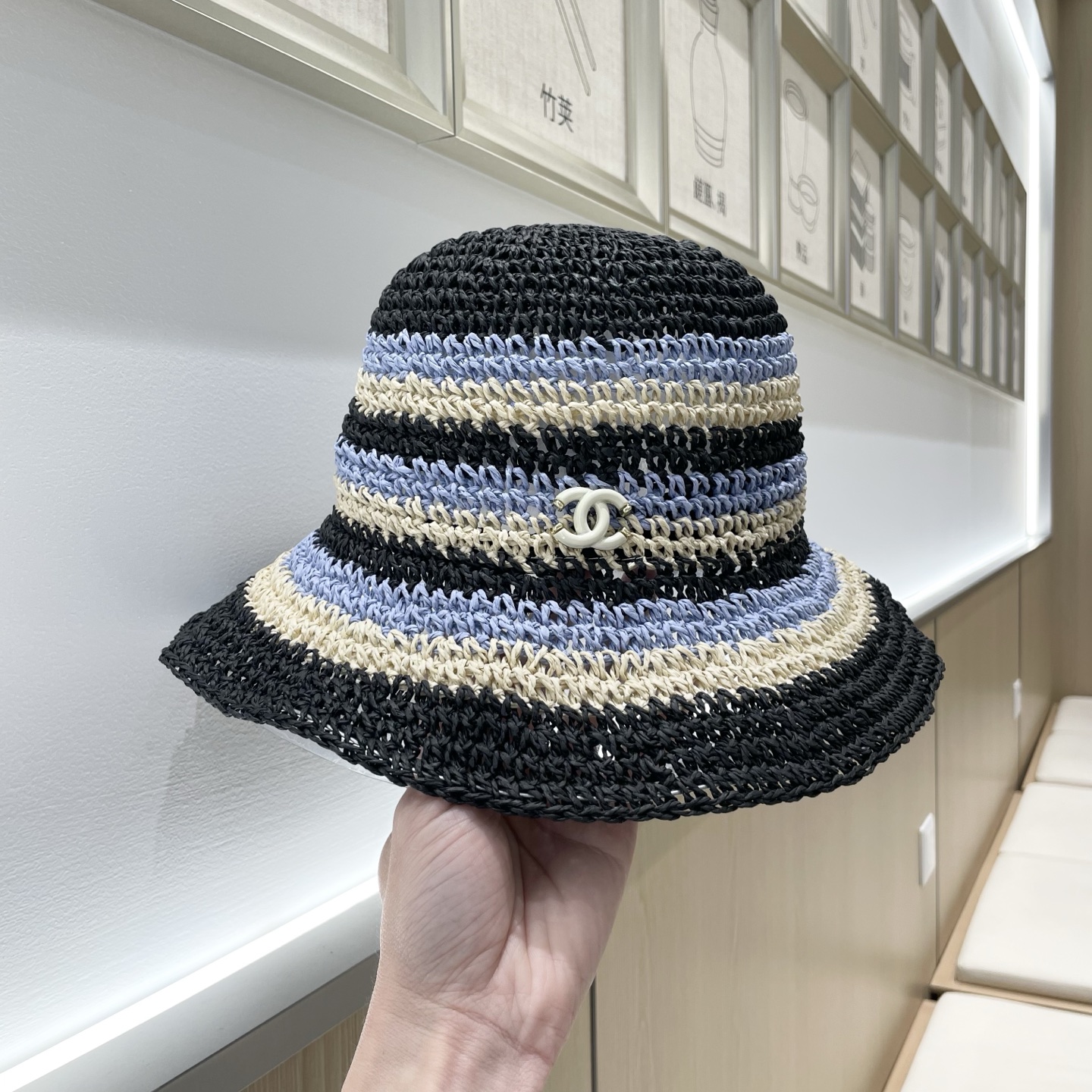  Chanel香奈儿草帽女春夏季出游百搭遮阳防晒帽显脸小镂空渔夫帽子潮