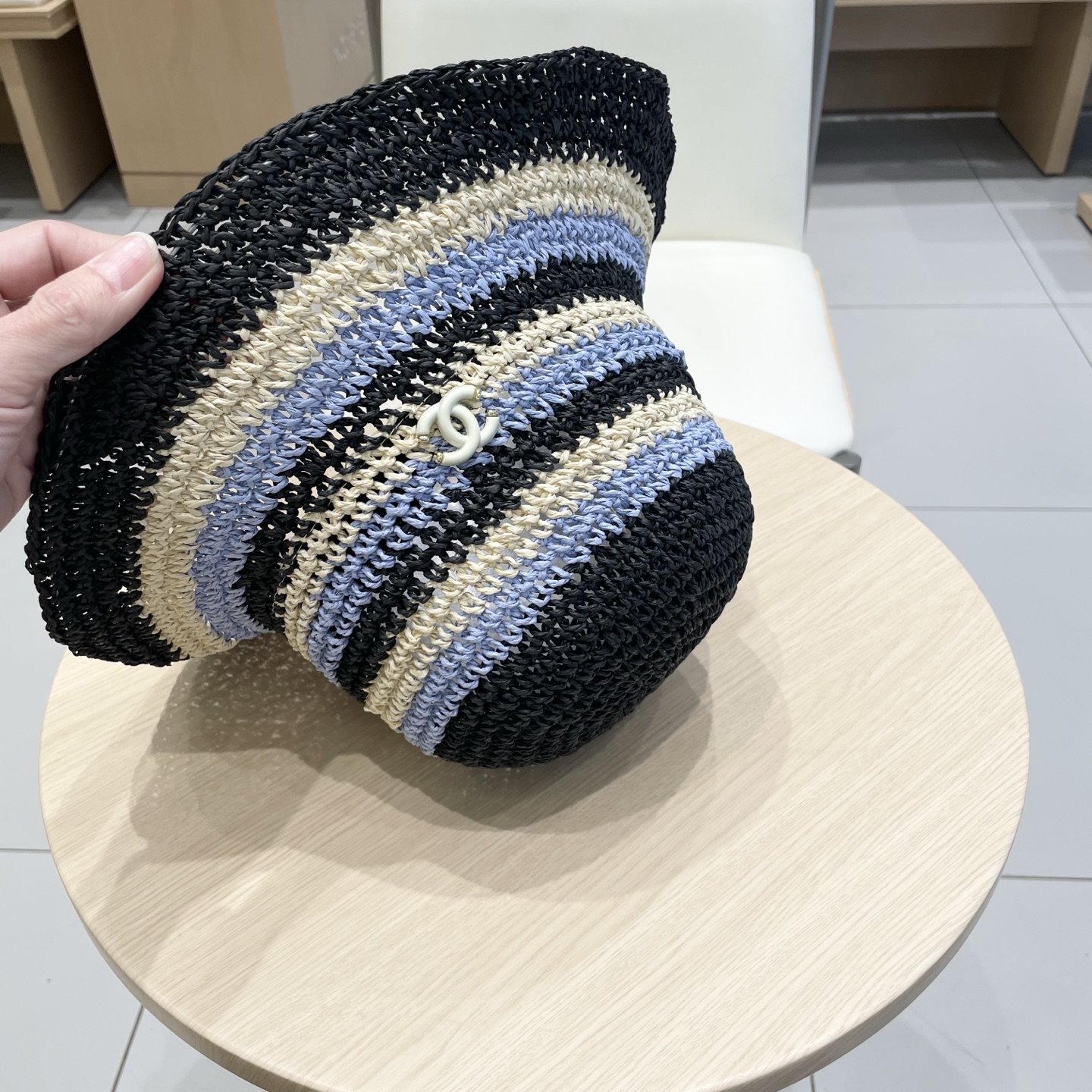  Chanel香奈儿草帽女春夏季出游百搭遮阳防晒帽显脸小镂空渔夫帽子潮