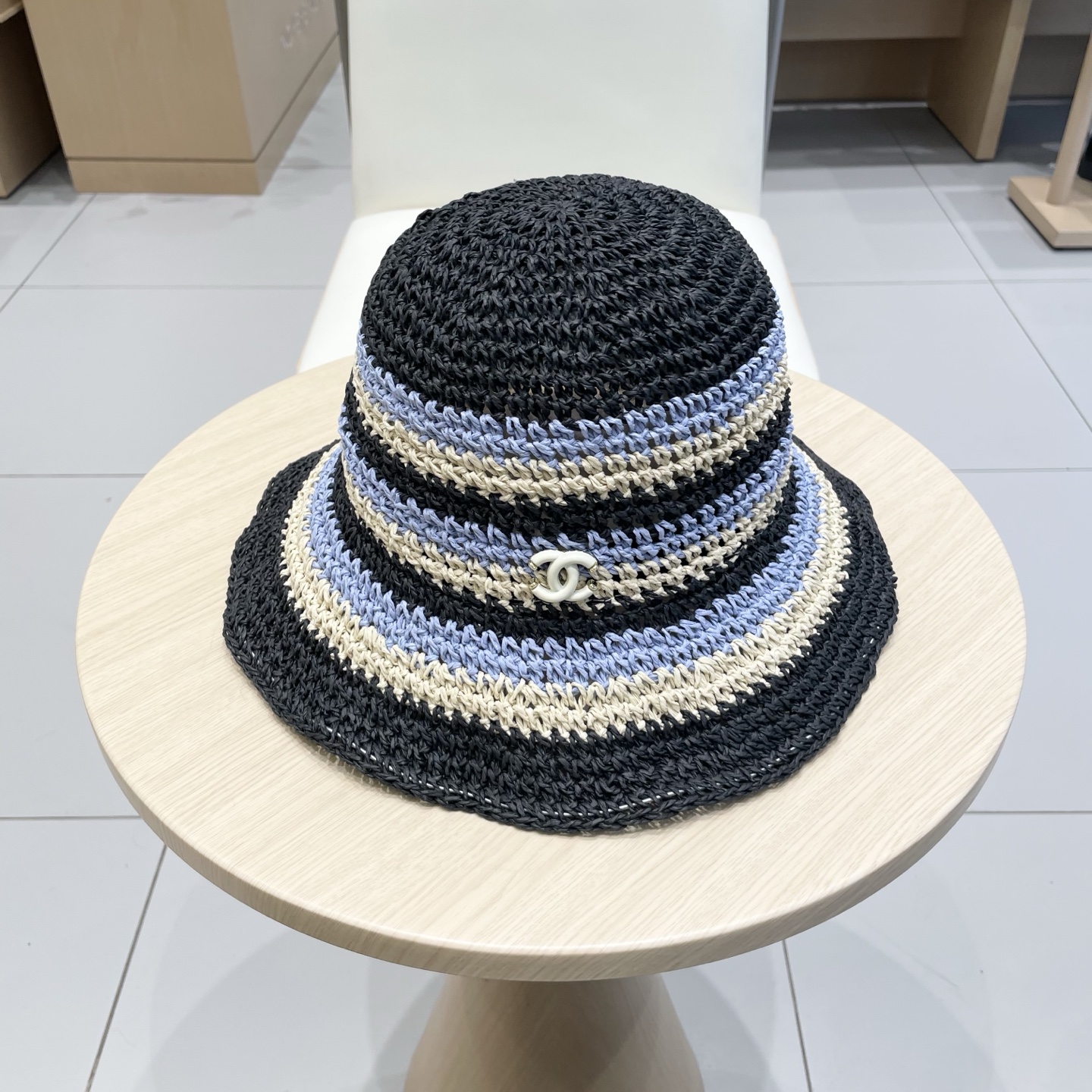  Chanel香奈儿草帽女春夏季出游百搭遮阳防晒帽显脸小镂空渔夫帽子潮