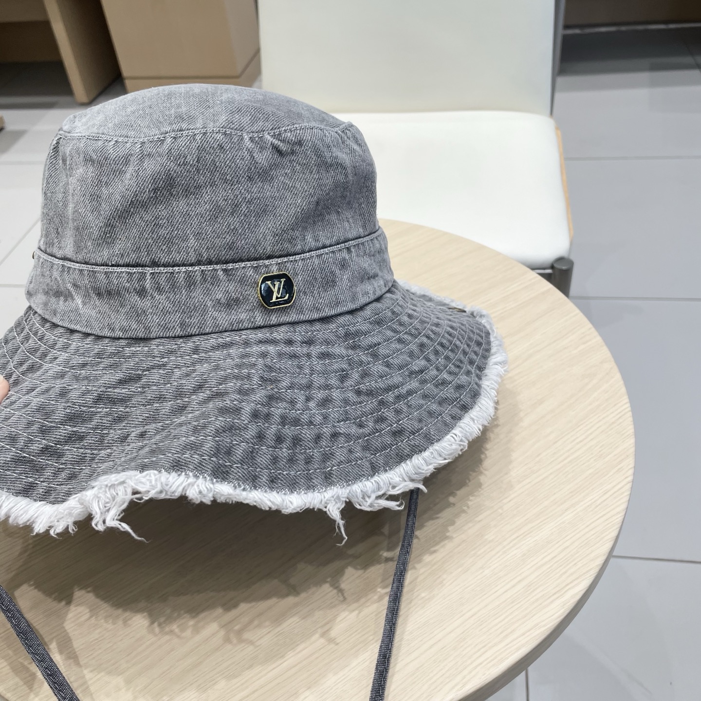  Lv路易威登牛仔渔夫帽、男女通用头围57cm