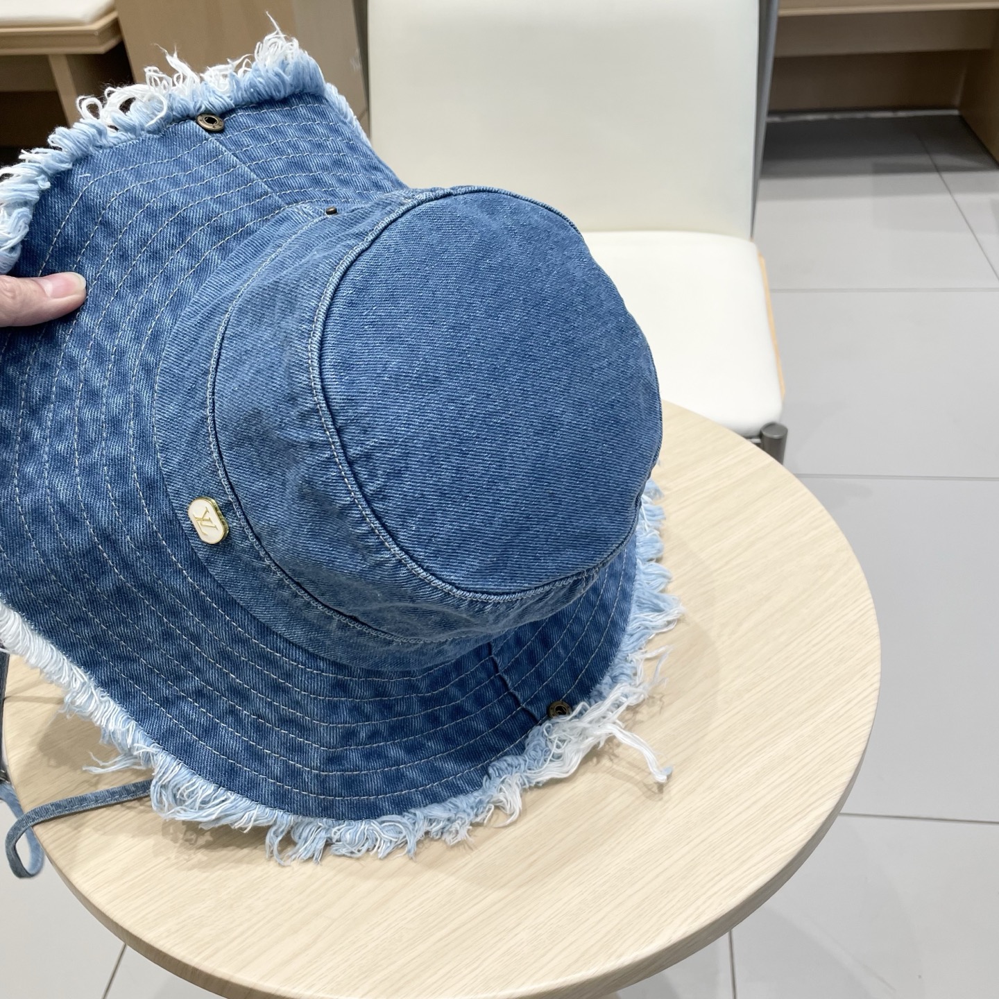  Lv路易威登牛仔渔夫帽、男女通用头围57cm