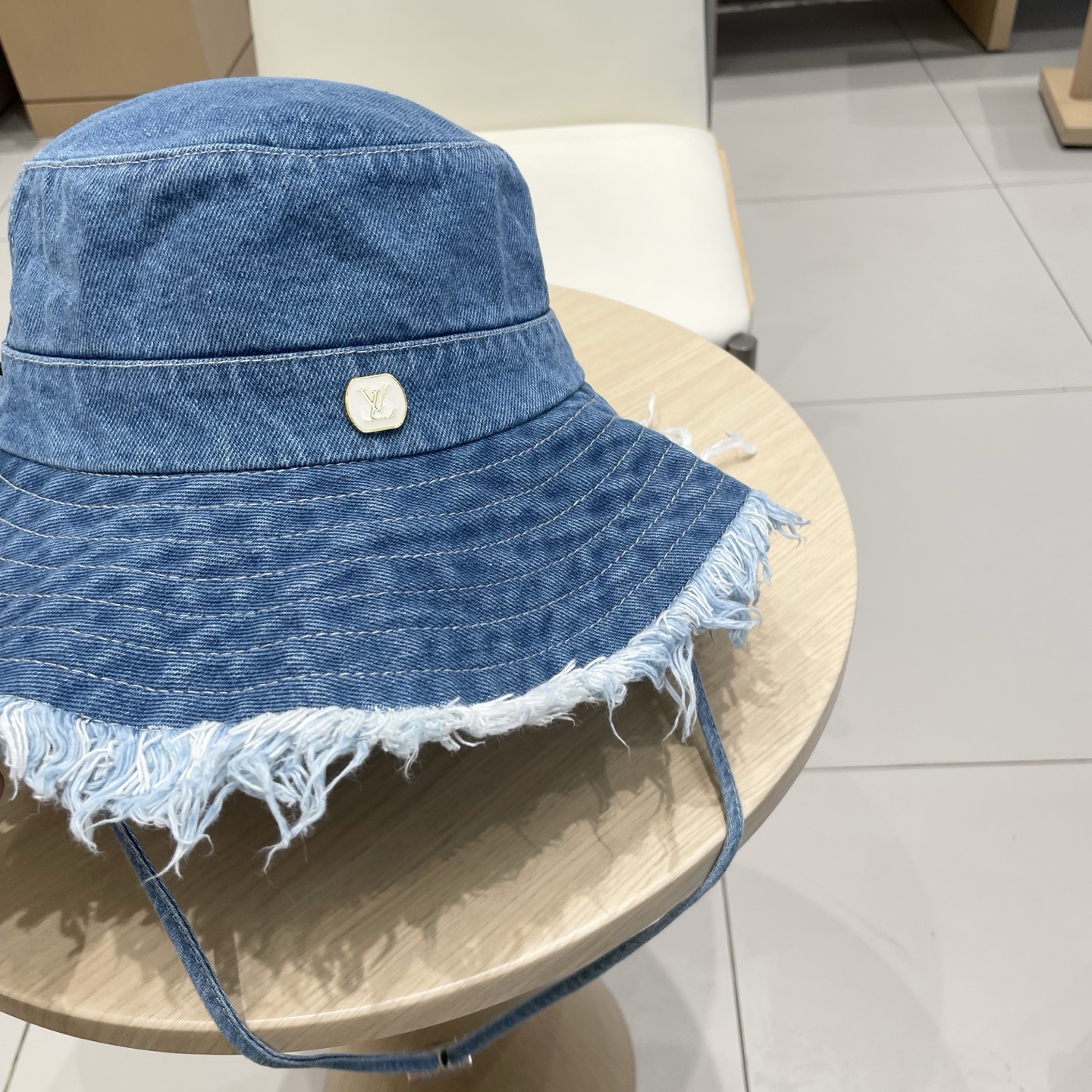  Lv路易威登牛仔渔夫帽、男女通用头围57cm