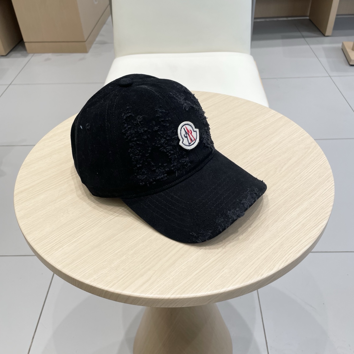  蒙口MONCLER新款棒球帽，时尚炸街单品，风格很OK，网红.时尚博主的最爱！高品质舒适透气，凹造型很