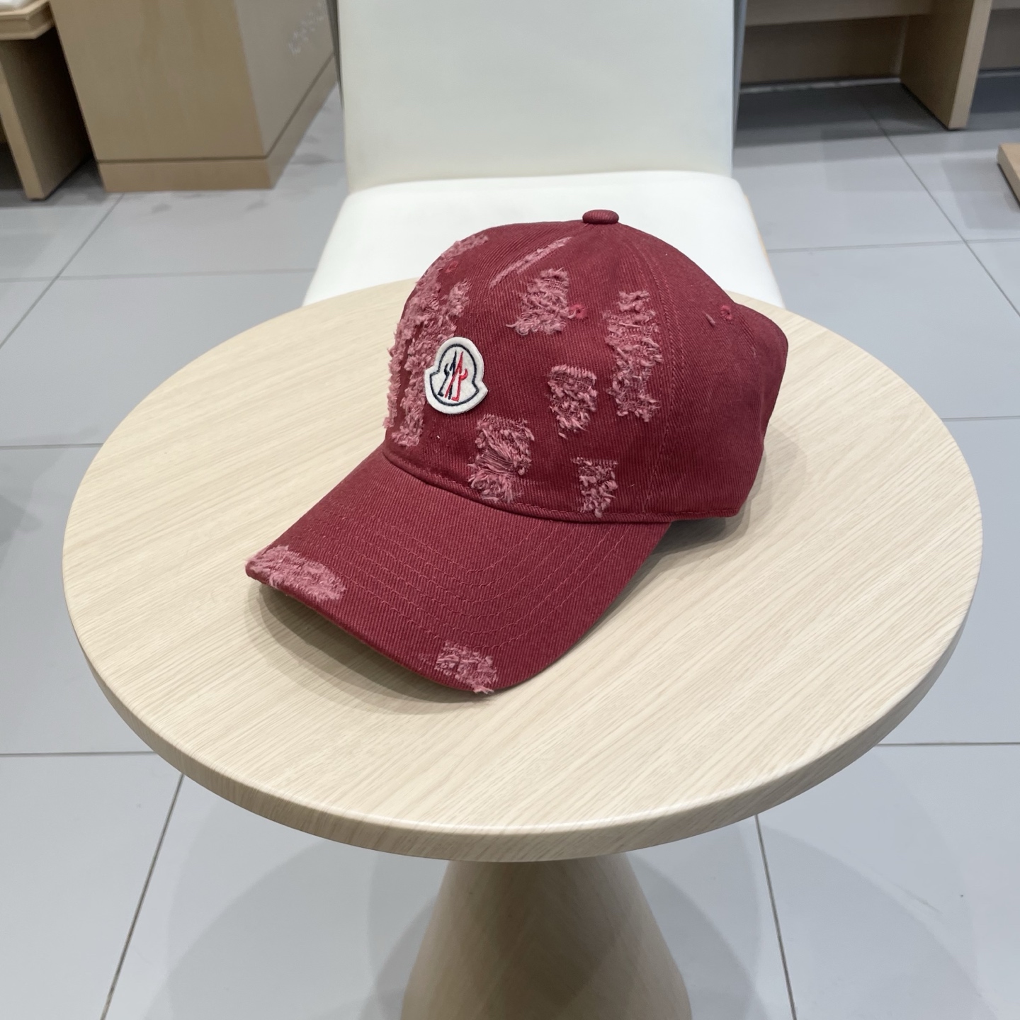  蒙口MONCLER新款棒球帽，时尚炸街单品，风格很OK，网红.时尚博主的最爱！高品质舒适透气，凹造型很