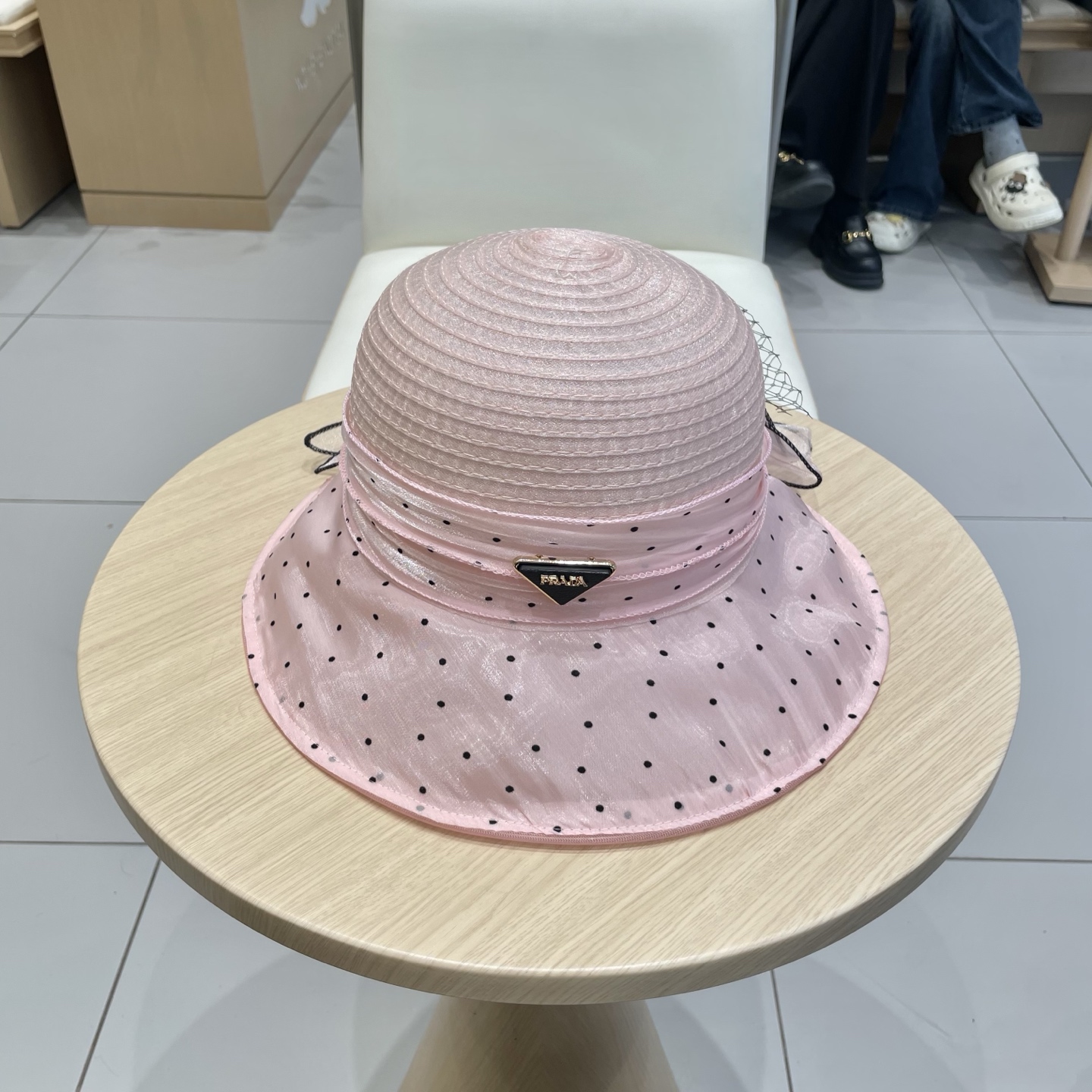  Prada普拉达优雅波点遮阳帽子女夏出行户外大花欧根纱防晒帽时尚透气凉帽