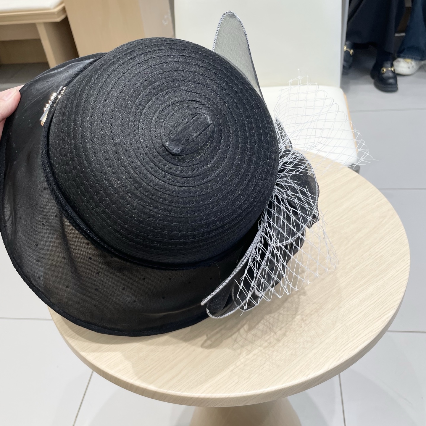  Prada普拉达优雅波点遮阳帽子女夏出行户外大花欧根纱防晒帽时尚透气凉帽