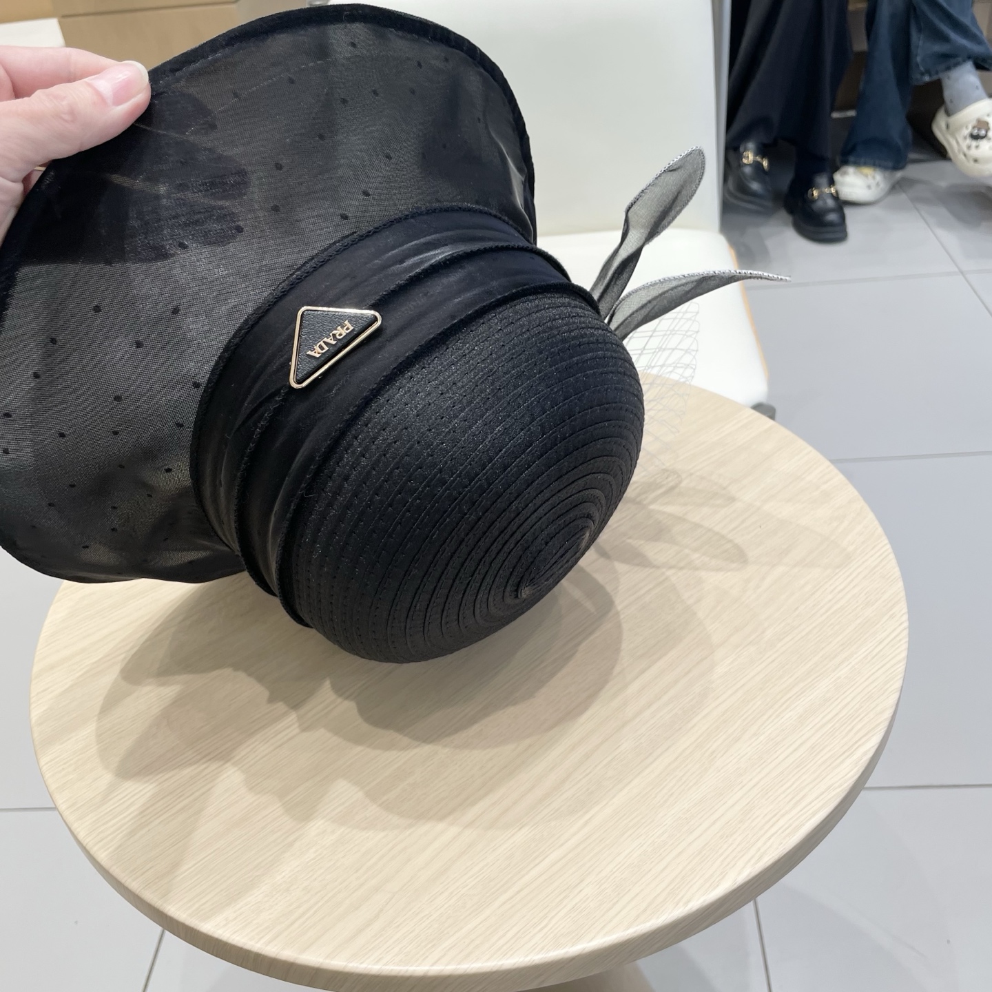  Prada普拉达优雅波点遮阳帽子女夏出行户外大花欧根纱防晒帽时尚透气凉帽