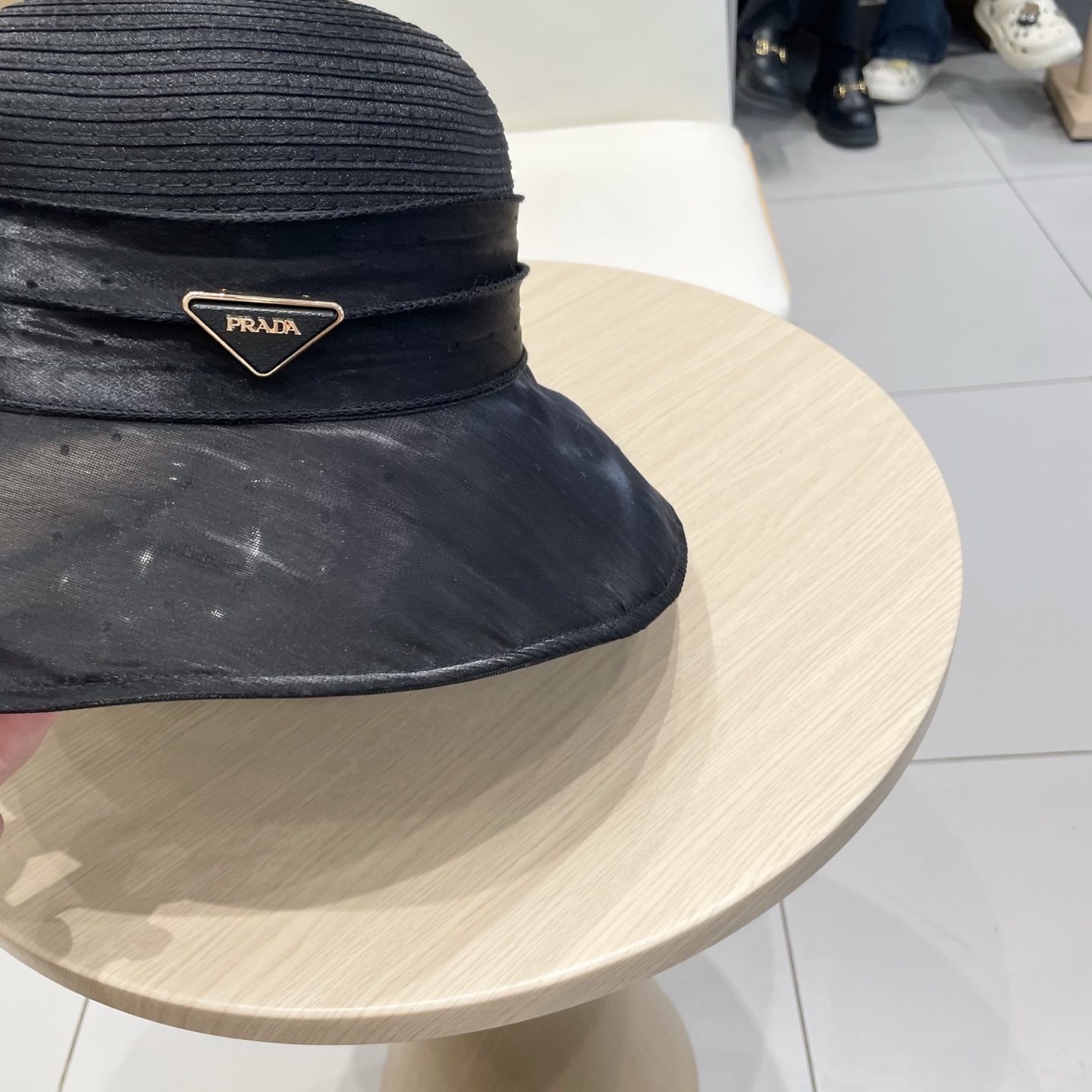  Prada普拉达优雅波点遮阳帽子女夏出行户外大花欧根纱防晒帽时尚透气凉帽