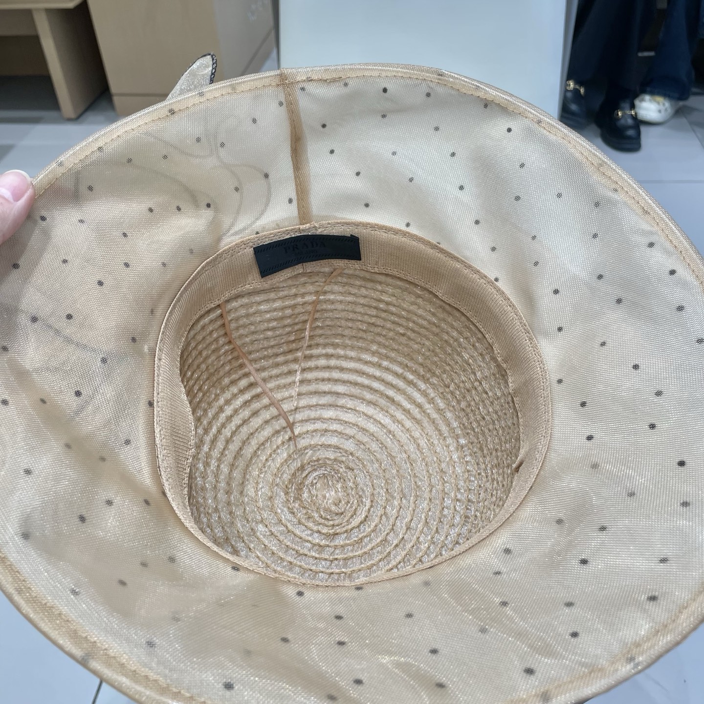  Prada普拉达优雅波点遮阳帽子女夏出行户外大花欧根纱防晒帽时尚透气凉帽