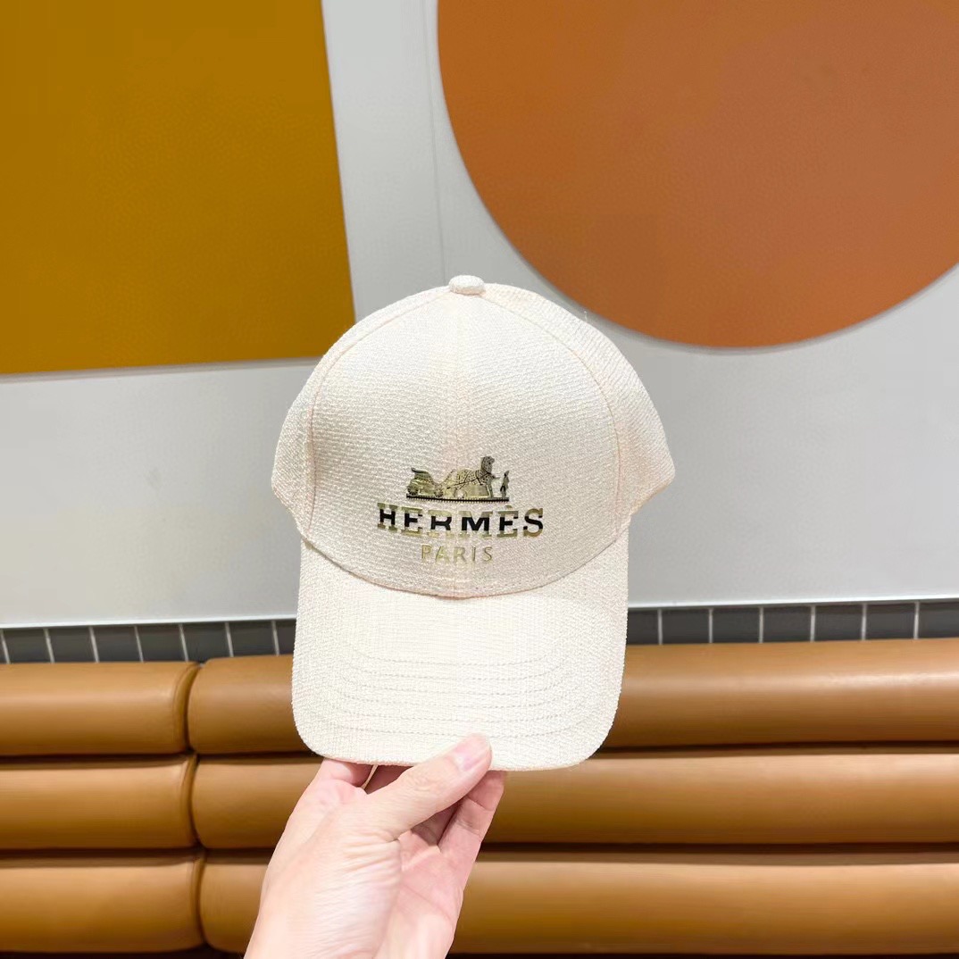    爱马仕HERMES，限量烫印棒球帽，官网原版里布，高版本懂货的来～透气舒适，防晒指数超高，气质名媛