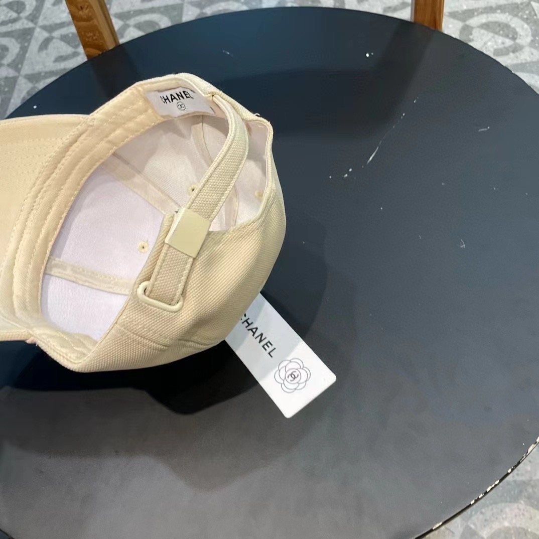  Chanel香奈儿新款棒球帽，夏款鸭舌帽，网状风格独特设计，单色 头围57cm