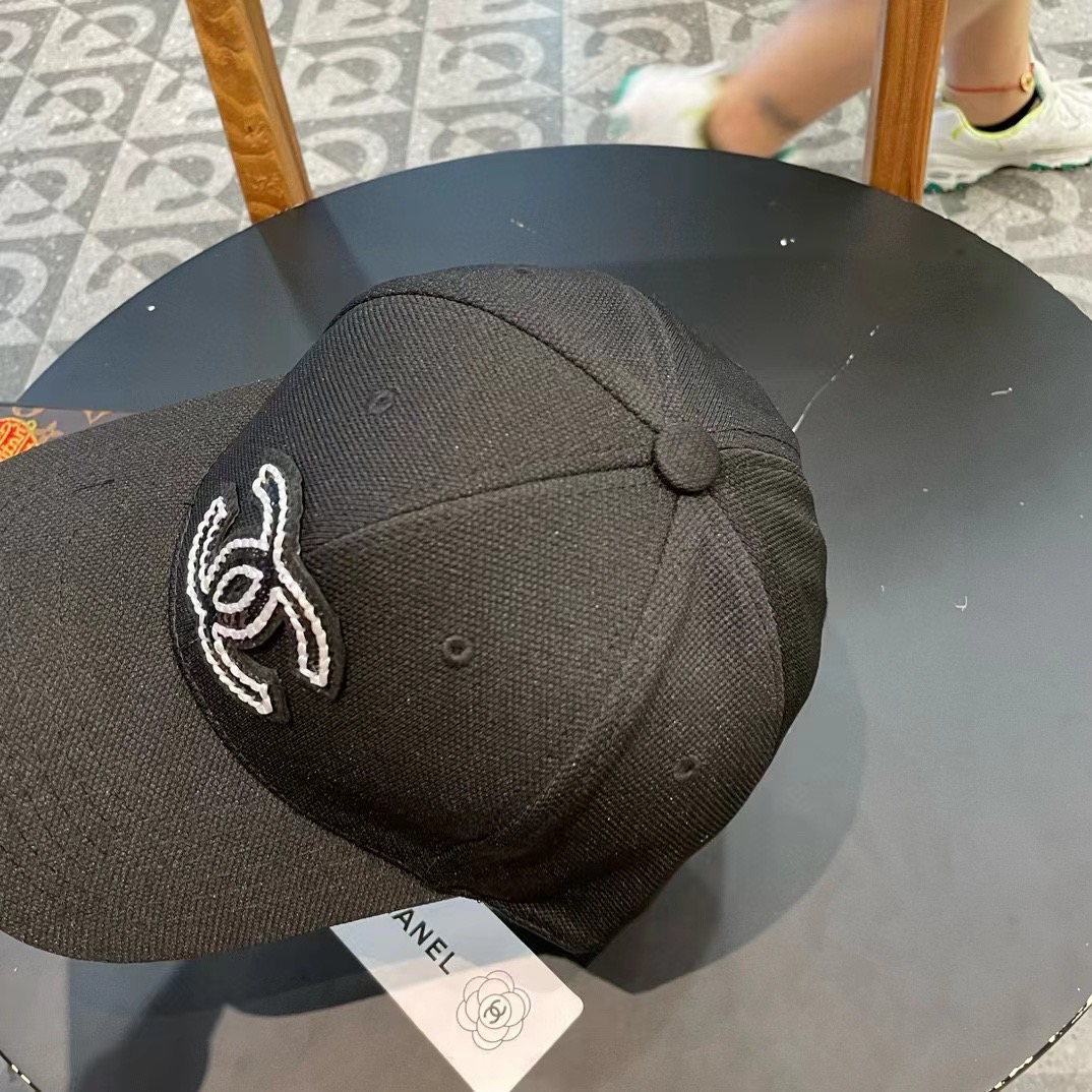  Chanel香奈儿新款棒球帽，夏款鸭舌帽，网状风格独特设计，单色 头围57cm
