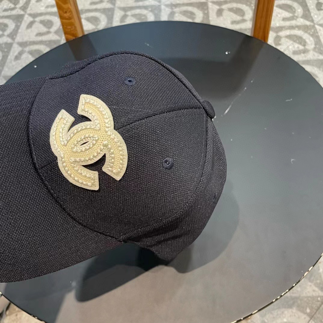  Chanel香奈儿新款棒球帽，夏款鸭舌帽，网状风格独特设计，单色 头围57cm