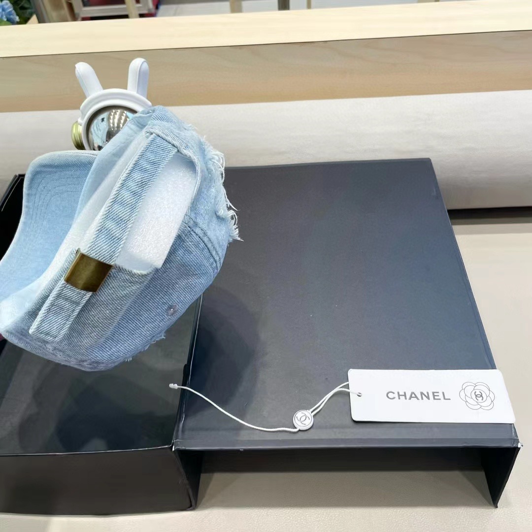  CHANEL香奈儿】2025新款简约棒球帽，新款出货，大牌款超好搭配，赶紧入手！