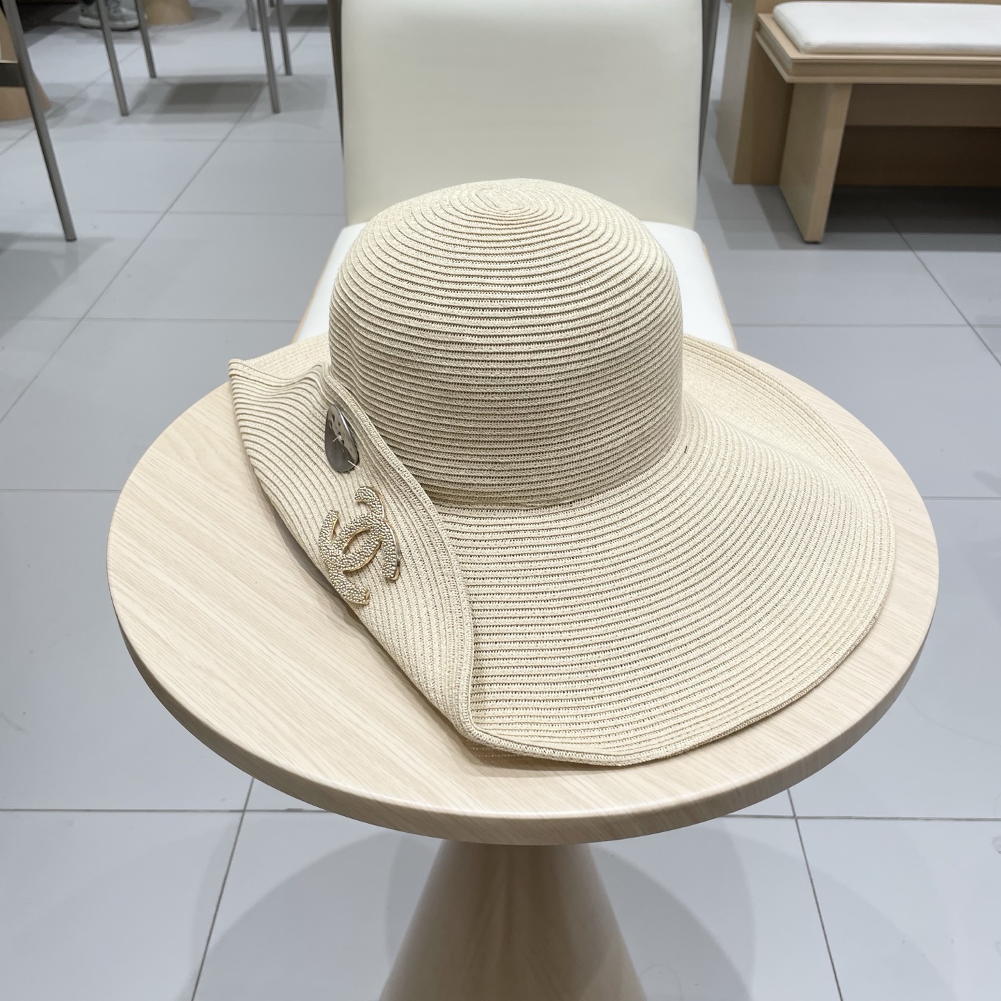 chanel香奈儿 2026新款草帽女海边大帽檐沙滩遮阳帽可折叠法式防晒帽子