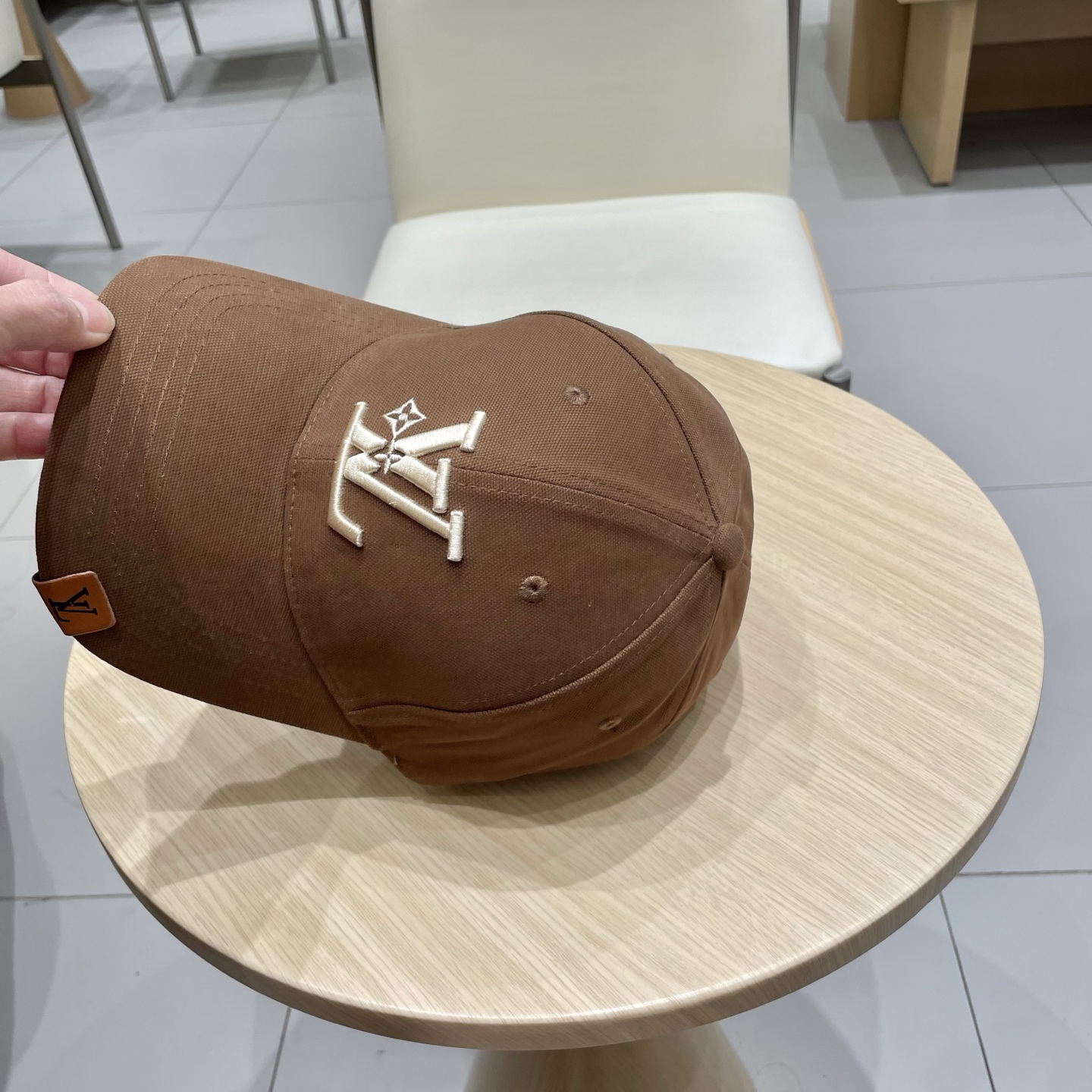  🧢LV路易威登🧢 官网高版出货，经典棒球帽，非常经典的经典，流行的复古美，四季可用，出门必备，非常显脸