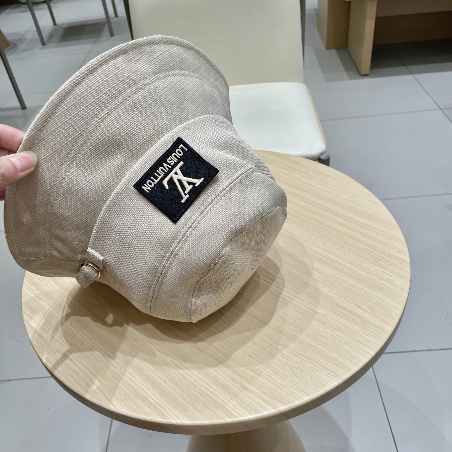   🧢路易威登棒球帽 LouisVuitton😍新款LV法式甜美蕾丝草春夏新款韩版蝴蝶结渔夫帽子女遮阳帽