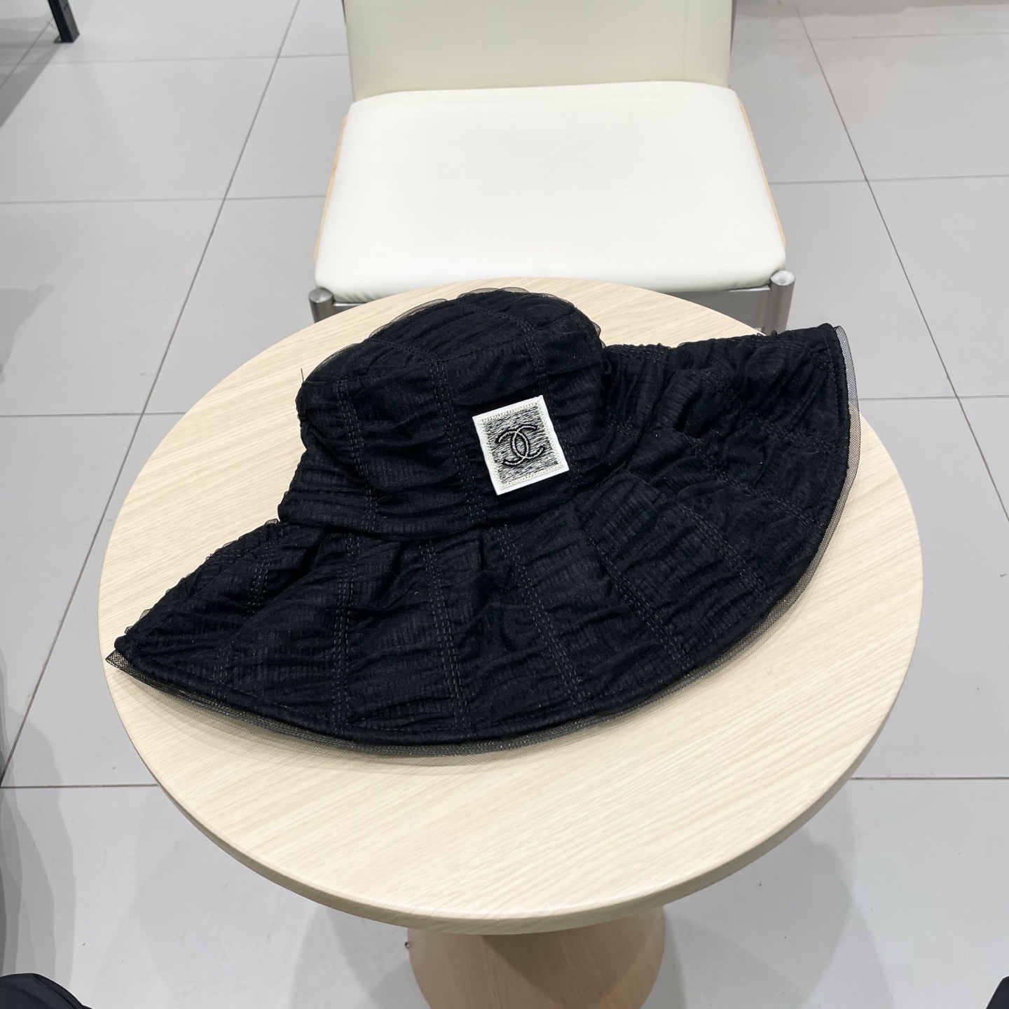  Chanel香奈儿新款夏季网纱大帽檐防晒帽女大头围褶皱拼接渔夫帽子