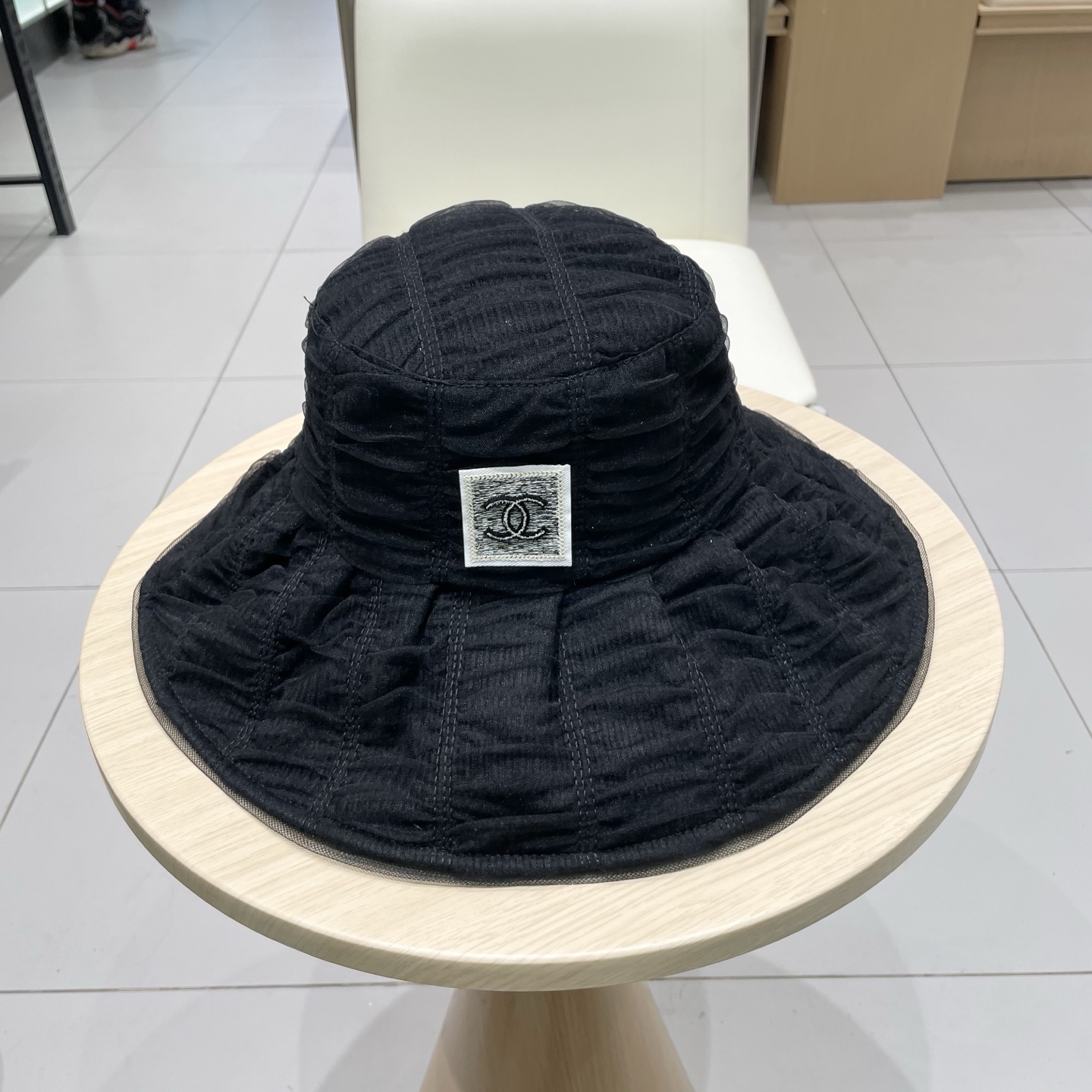  Chanel香奈儿新款夏季网纱大帽檐防晒帽女大头围褶皱拼接渔夫帽子