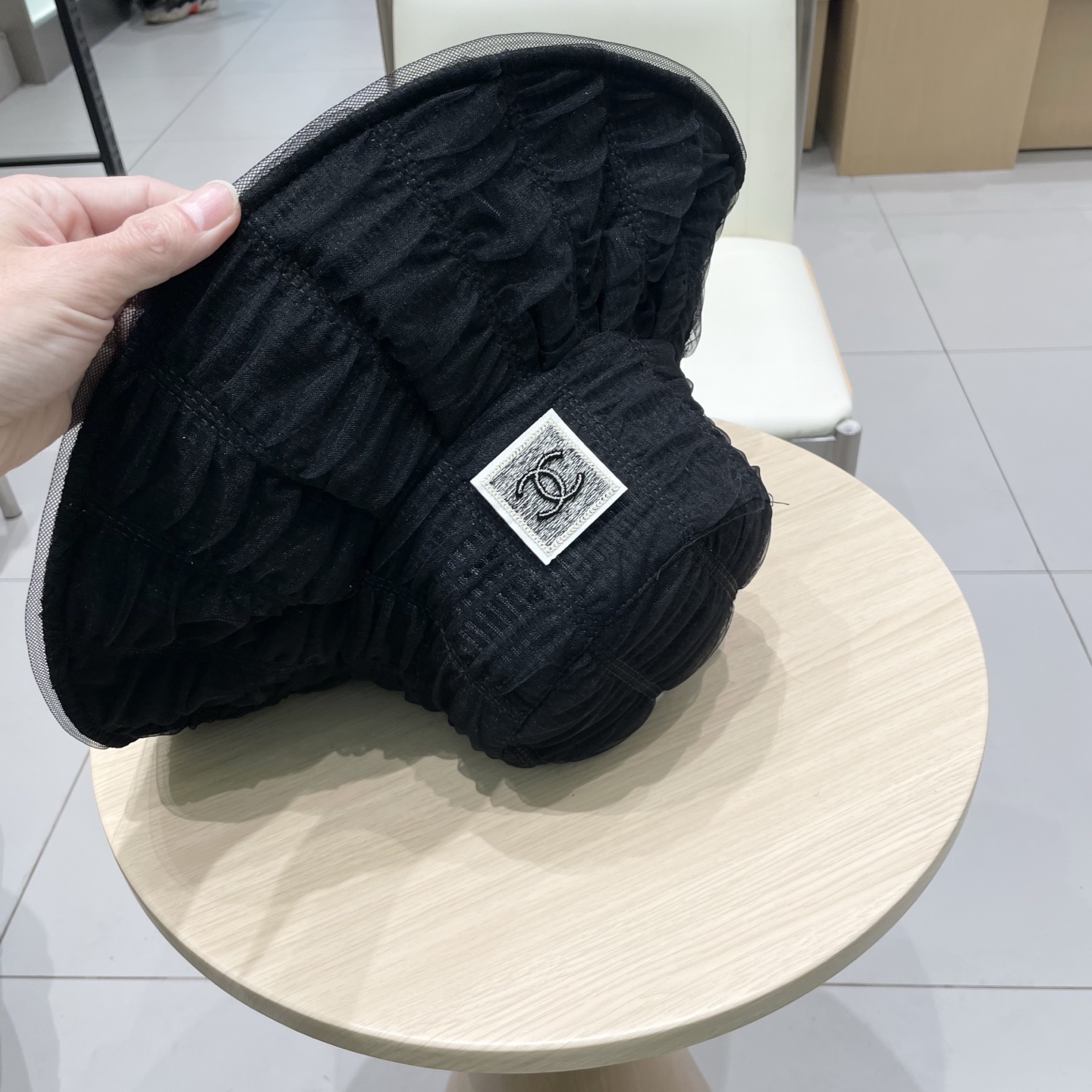  Chanel香奈儿新款夏季网纱大帽檐防晒帽女大头围褶皱拼接渔夫帽子