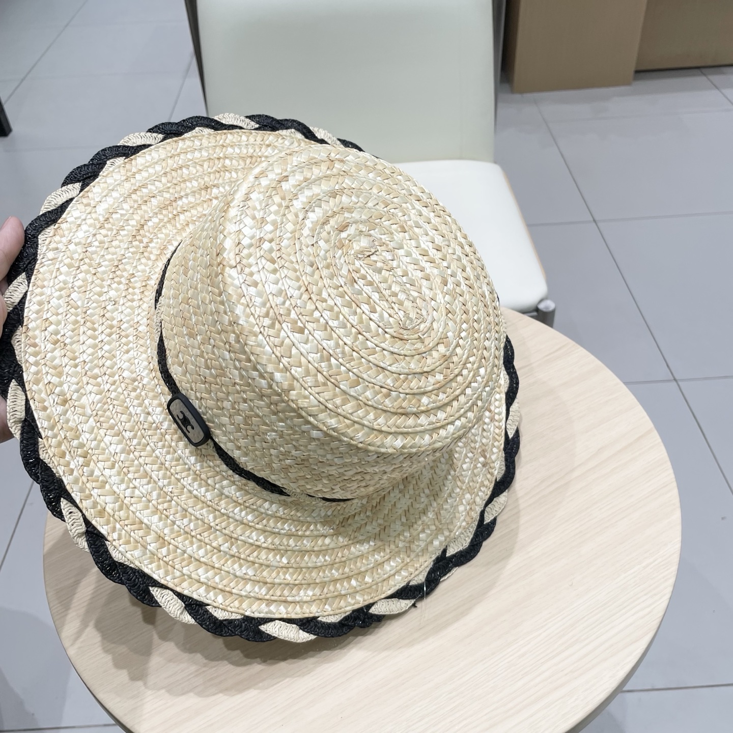  塞琳celine麦秆拼色花边草帽，头围57cm