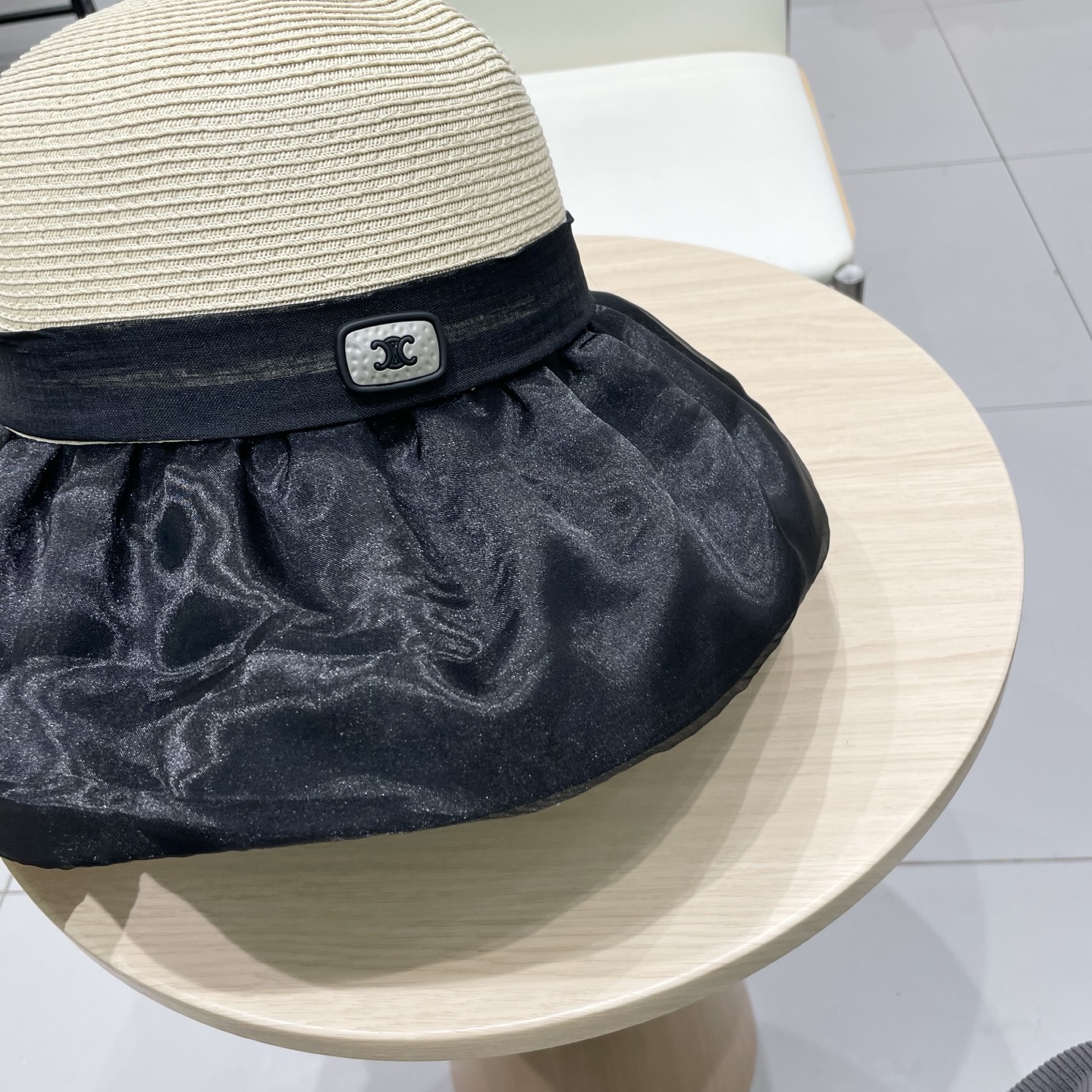  塞琳celien遮阳帽女出游度假防紫外线遮脸大檐渔夫帽新款夏天透气防晒太阳帽