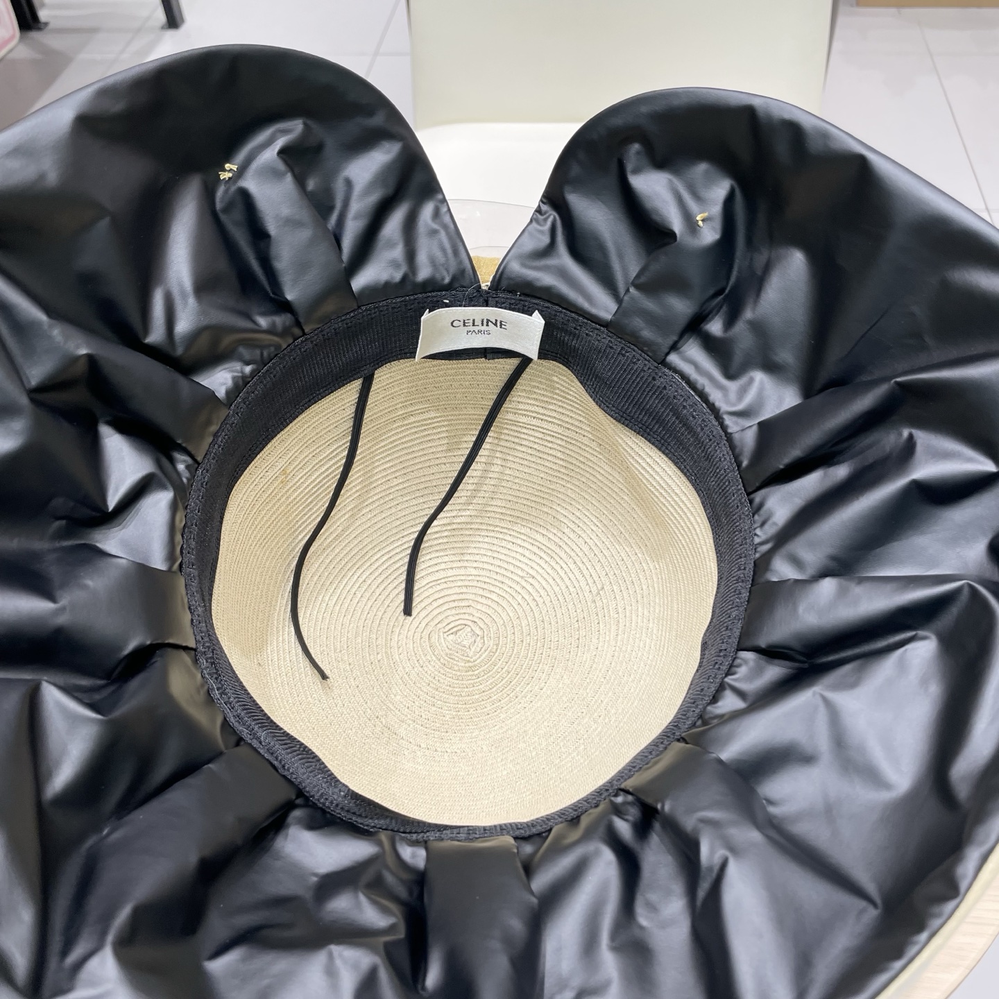  塞琳celien遮阳帽女出游度假防紫外线遮脸大檐渔夫帽新款夏天透气防晒太阳帽