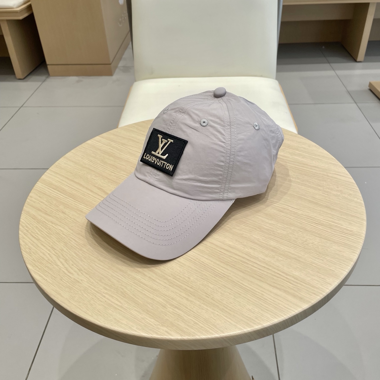  lv路易威登夏季速干棒球帽男女刺绣字母软顶棒球帽户外运动休闲百搭鸭舌帽子