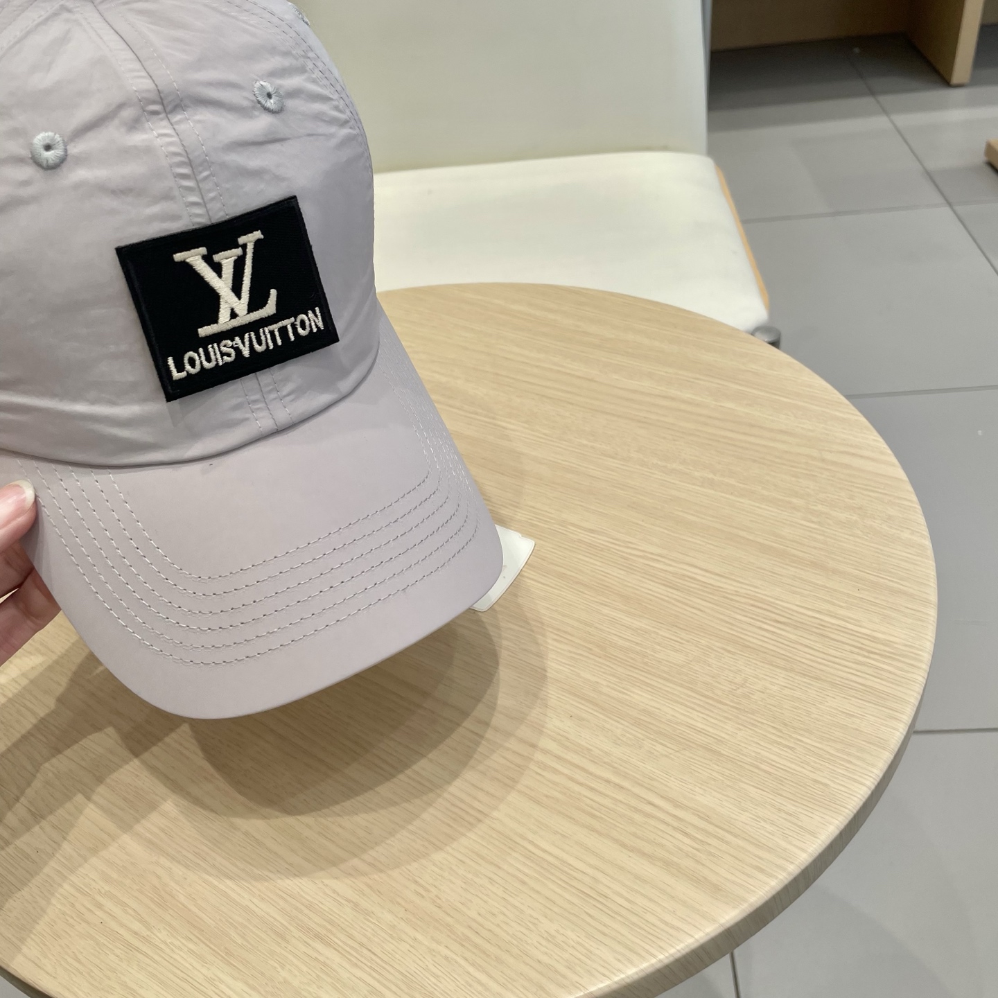  lv路易威登夏季速干棒球帽男女刺绣字母软顶棒球帽户外运动休闲百搭鸭舌帽子