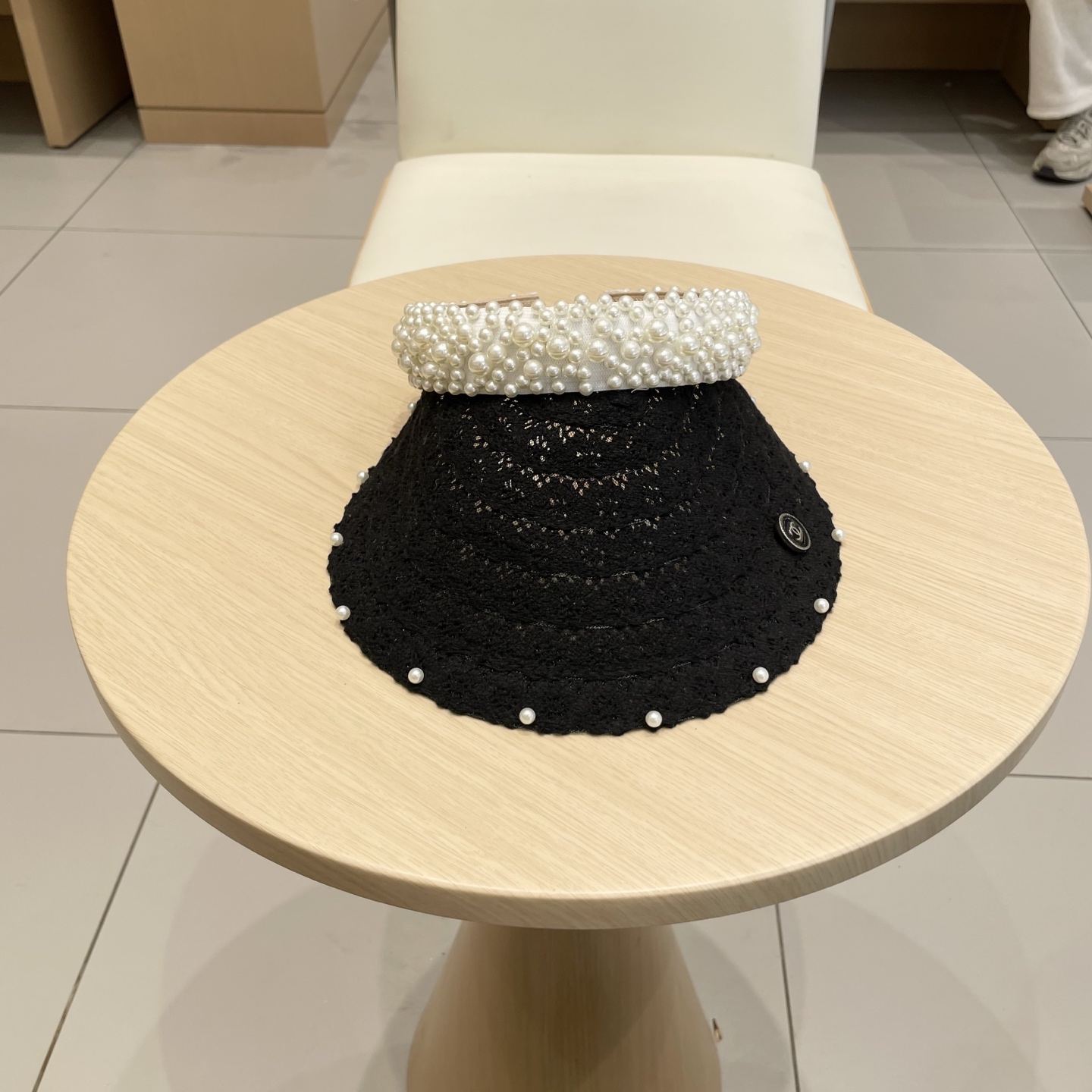  Chanel 网红ins手工珍珠遮阳草帽子夏天防晒遮阳空顶帽海边度假发夹帽潮