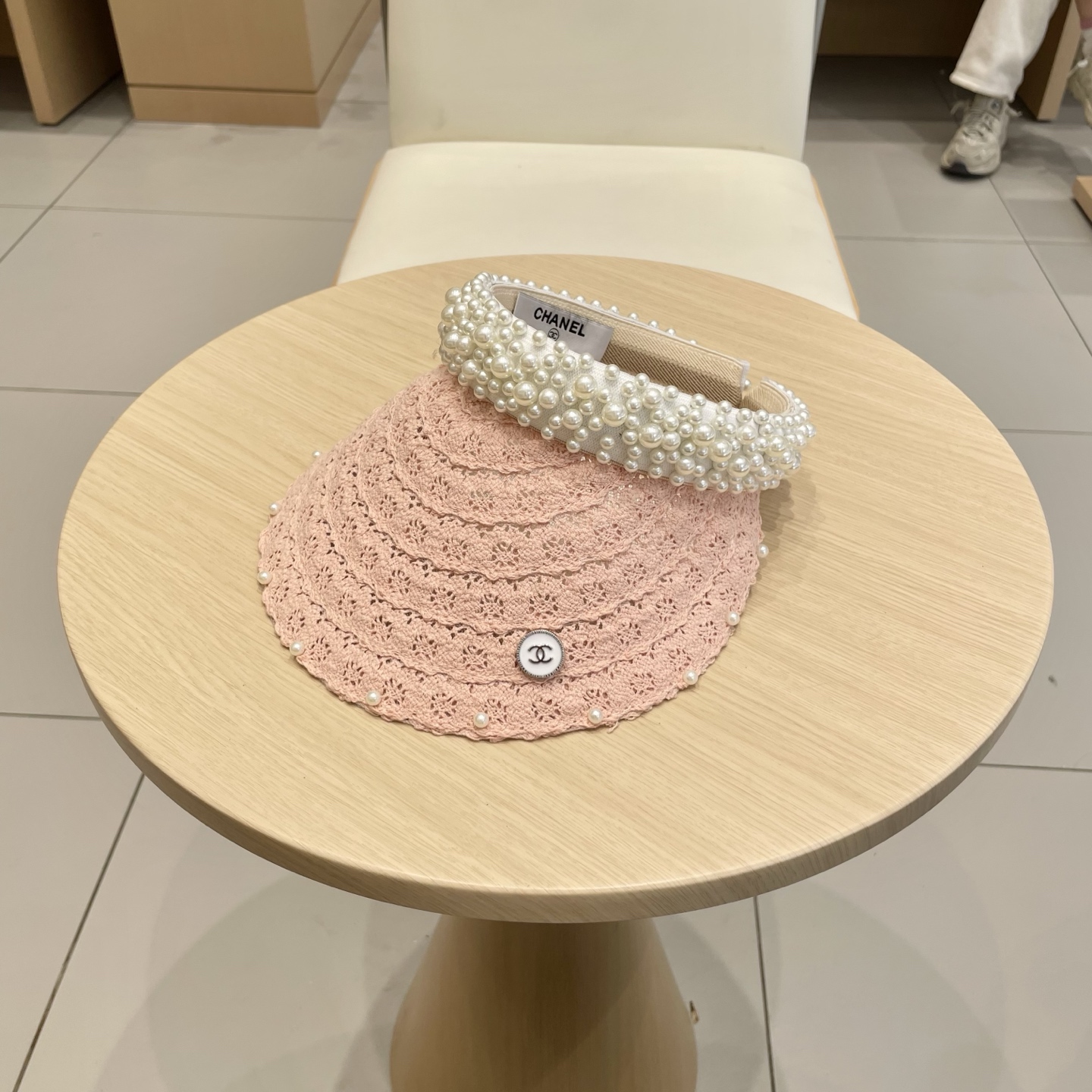  Chanel 网红ins手工珍珠遮阳草帽子夏天防晒遮阳空顶帽海边度假发夹帽潮