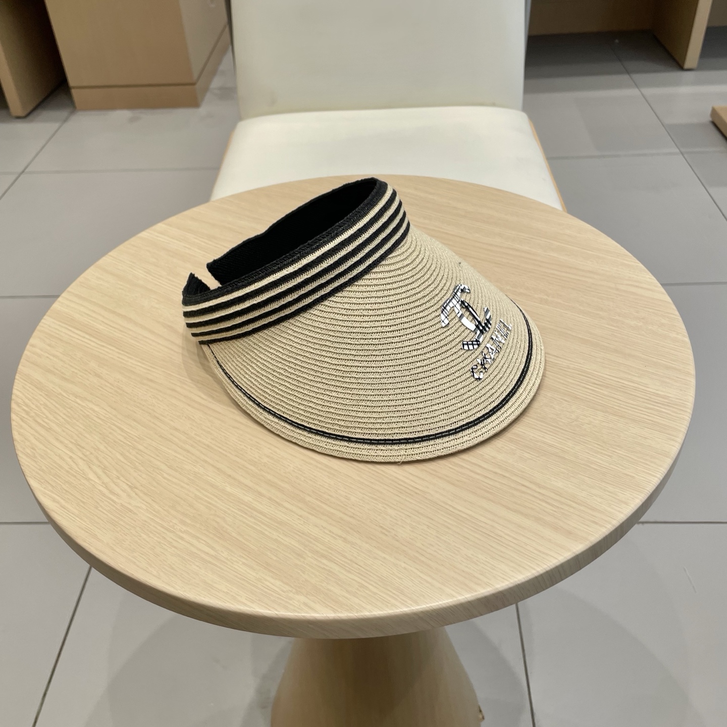  Chanel 韩国代购东大门新款夏季拉菲草编织空顶帽大檐出游遮阳防晒太阳帽