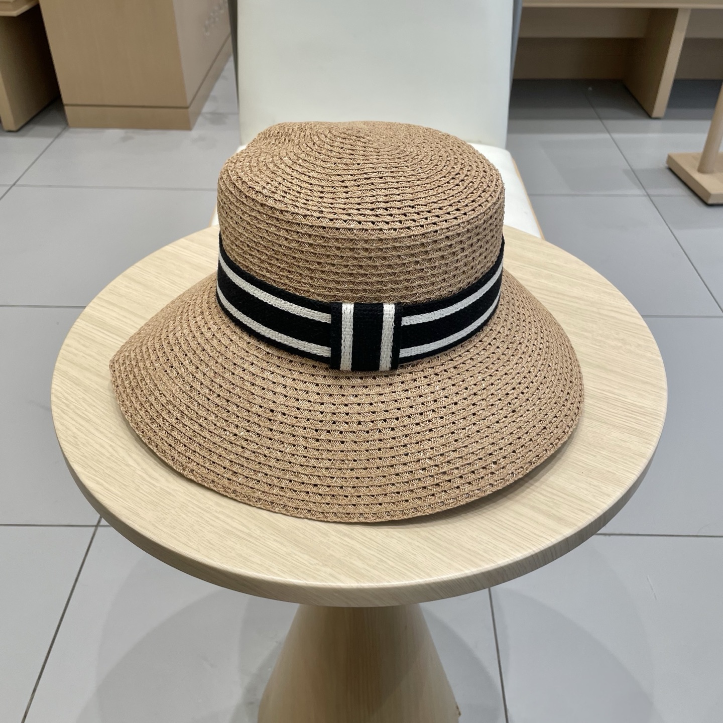  迪奥Dior D家字母草编遮阳帽大檐帽太阳帽防晒渔夫帽礼帽女士优雅时尚沙滩