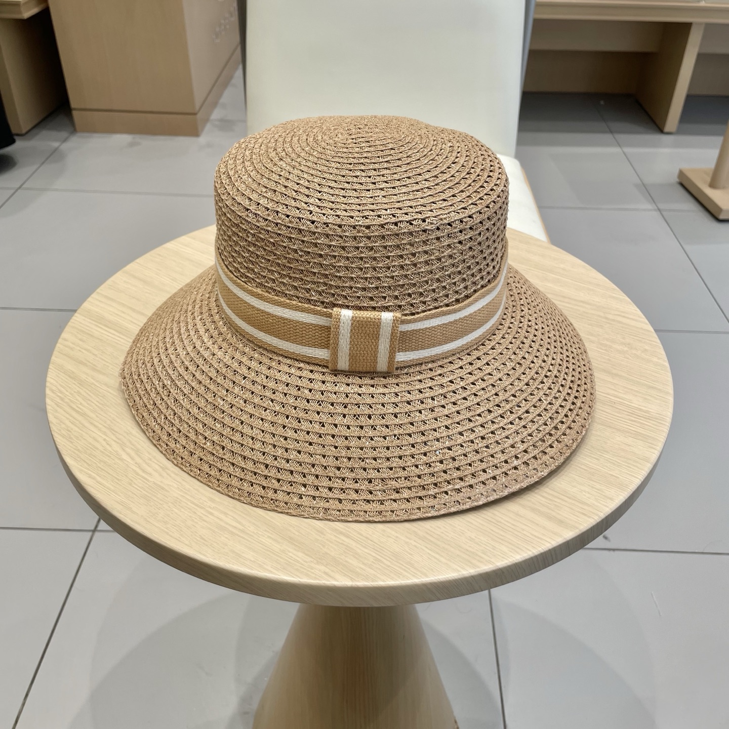  迪奥Dior D家字母草编遮阳帽大檐帽太阳帽防晒渔夫帽礼帽女士优雅时尚沙滩