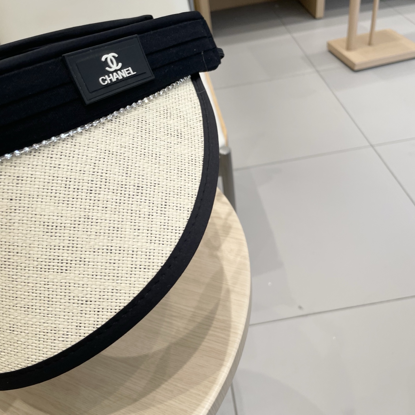  Chanel 2025新款草编空顶帽子女时尚遮阳防晒帽出游无顶网红鸭舌帽潮