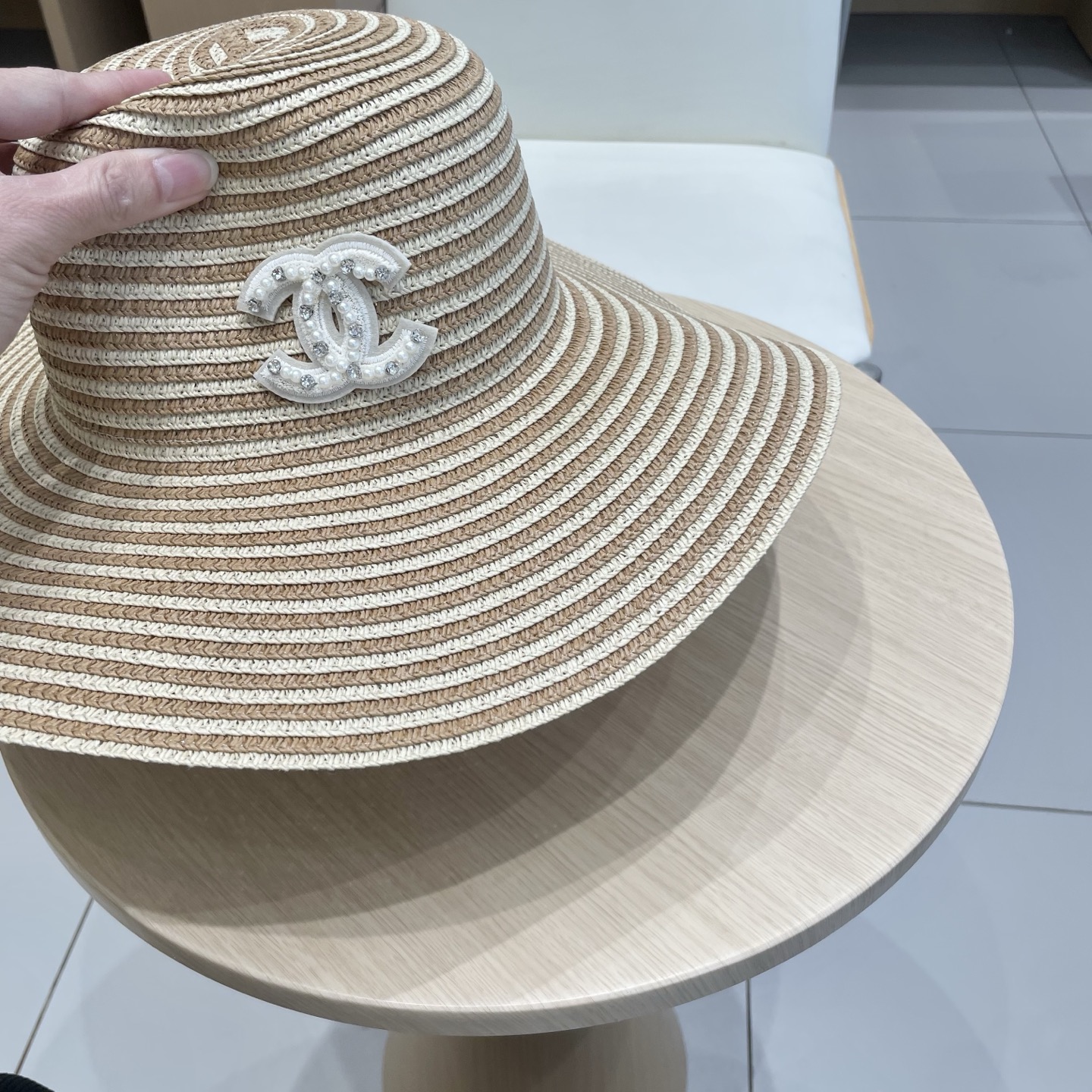 香奈儿Chanel爆款双色条纹简约休闲大帽檐草帽女户外旅游沙滩遮阳显脸小