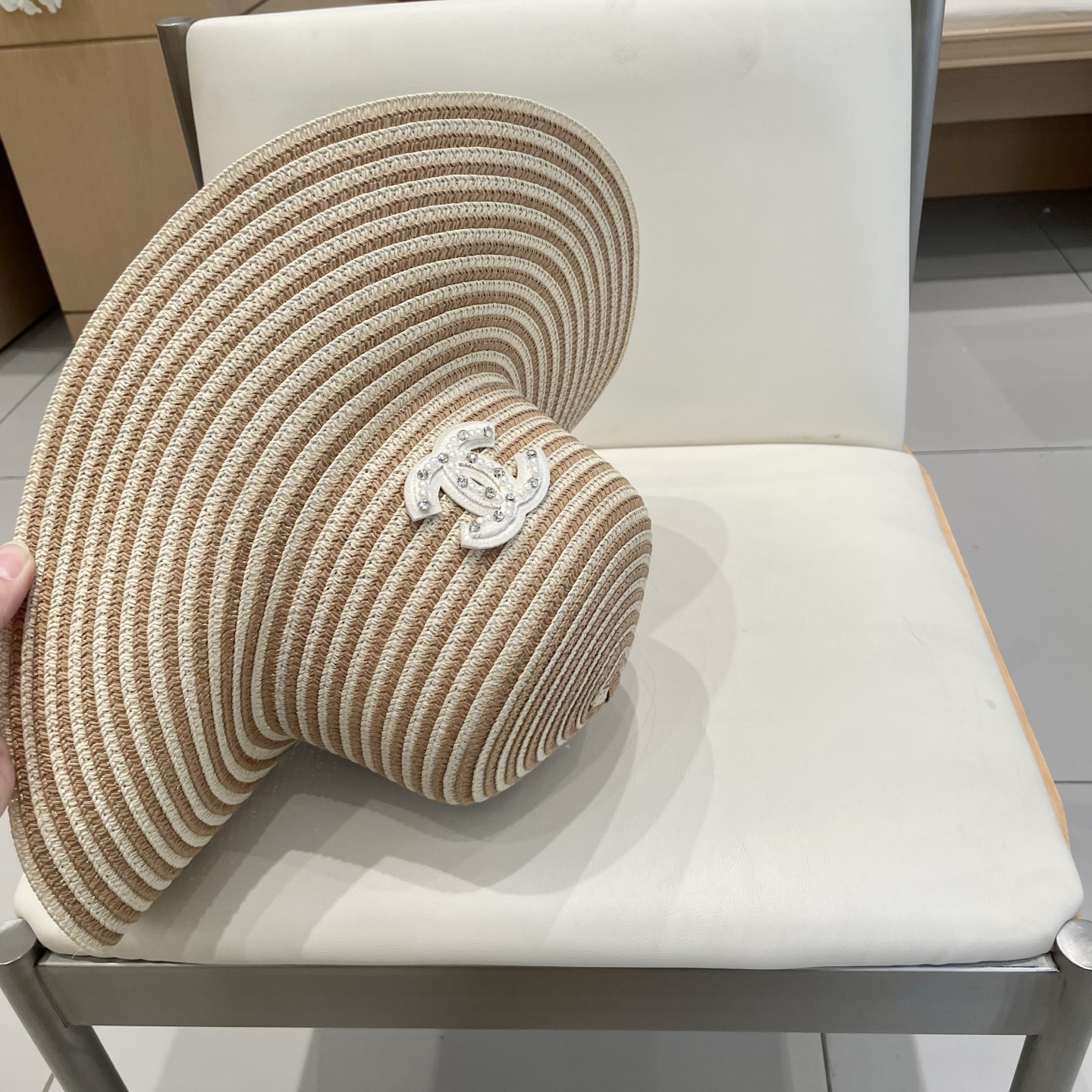 香奈儿Chanel爆款双色条纹简约休闲大帽檐草帽女户外旅游沙滩遮阳显脸小