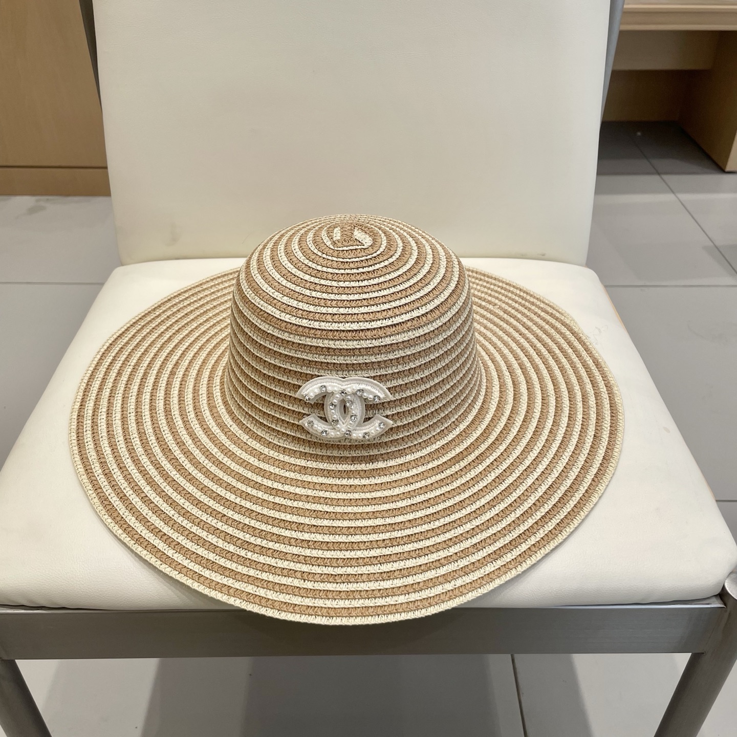 香奈儿Chanel爆款双色条纹简约休闲大帽檐草帽女户外旅游沙滩遮阳显脸小