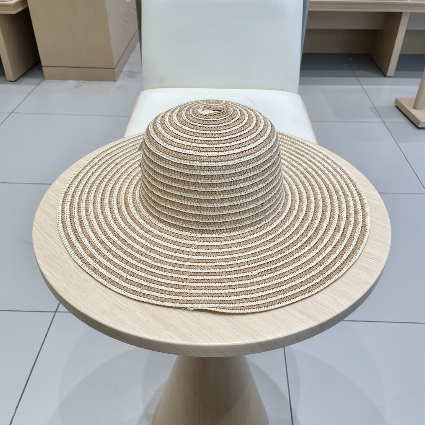 香奈儿Chanel爆款双色条纹简约休闲大帽檐草帽女户外旅游沙滩遮阳显脸小