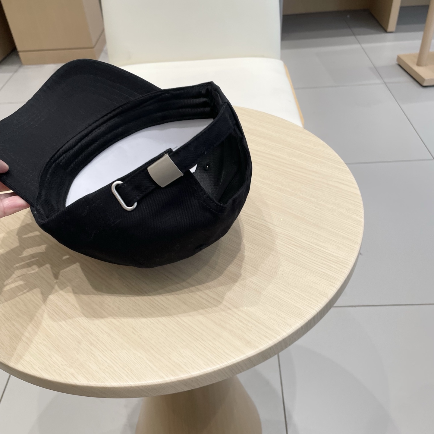 【YSL圣罗兰】早春新款简约棒球帽，新款出货，大牌款超好搭配，赶紧入手！