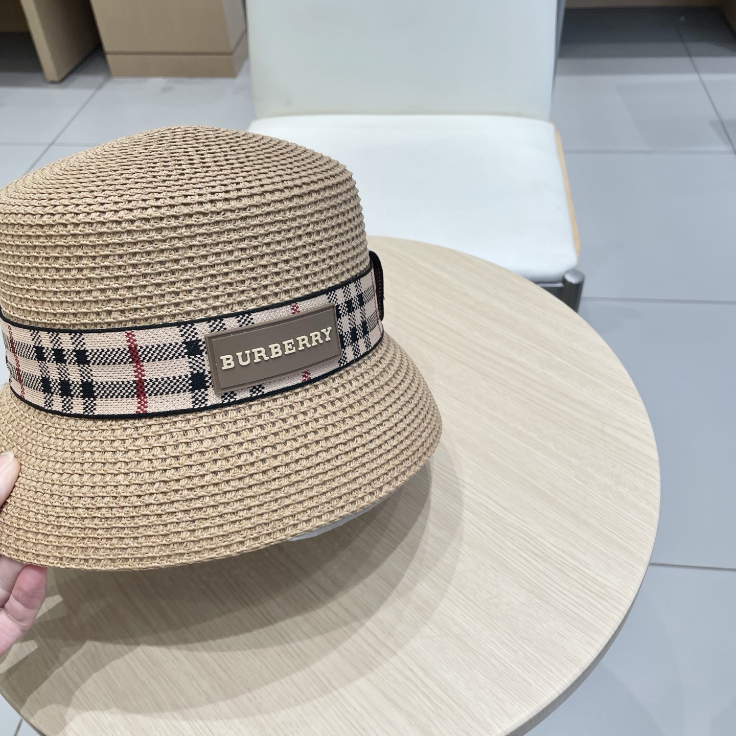  Burberry巴宝莉新款渔夫帽，遮阳草帽，，超级大牌范

