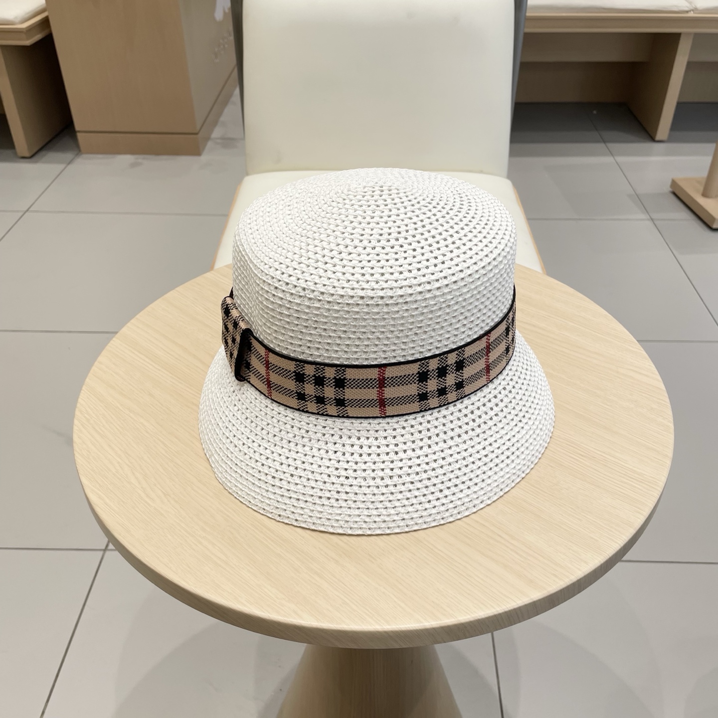  Burberry巴宝莉新款渔夫帽，遮阳草帽，，超级大牌范
