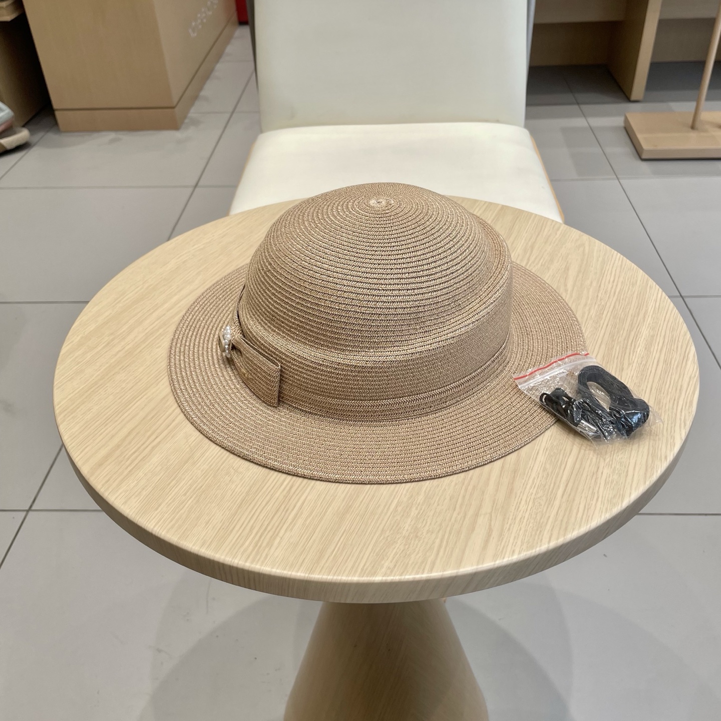  Chanel香奈儿2025法式平沿渔夫帽子女款夏季防晒不规则草帽气质出游盆帽遮阳帽